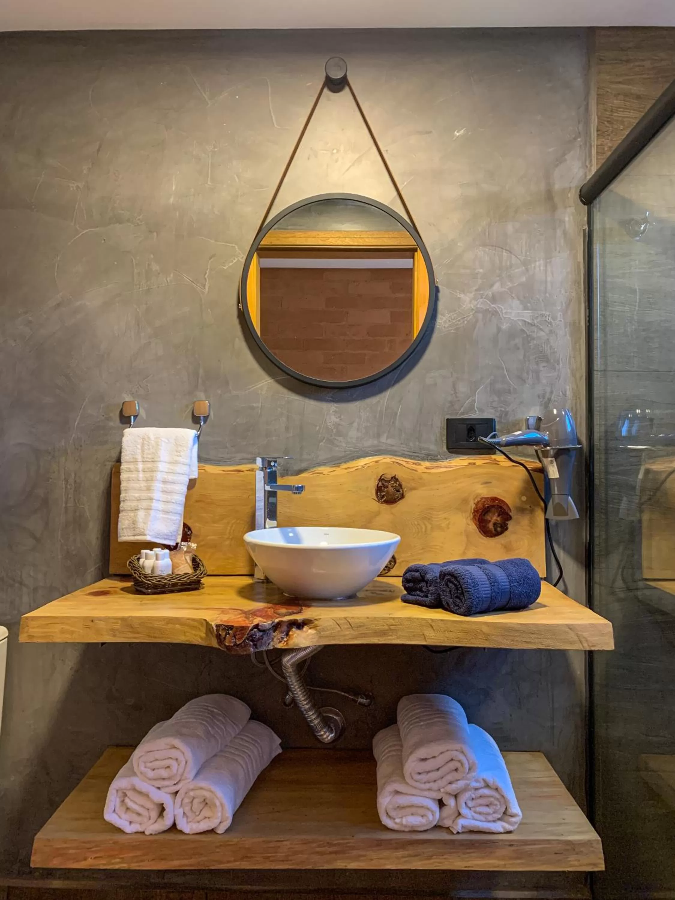 Bathroom in DOM Hotel