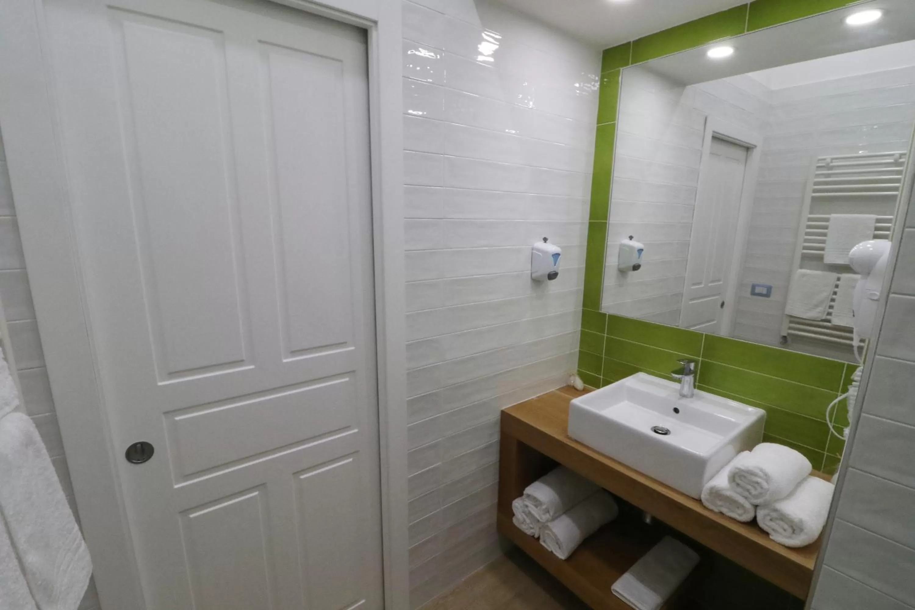 Property building in Antica Capri