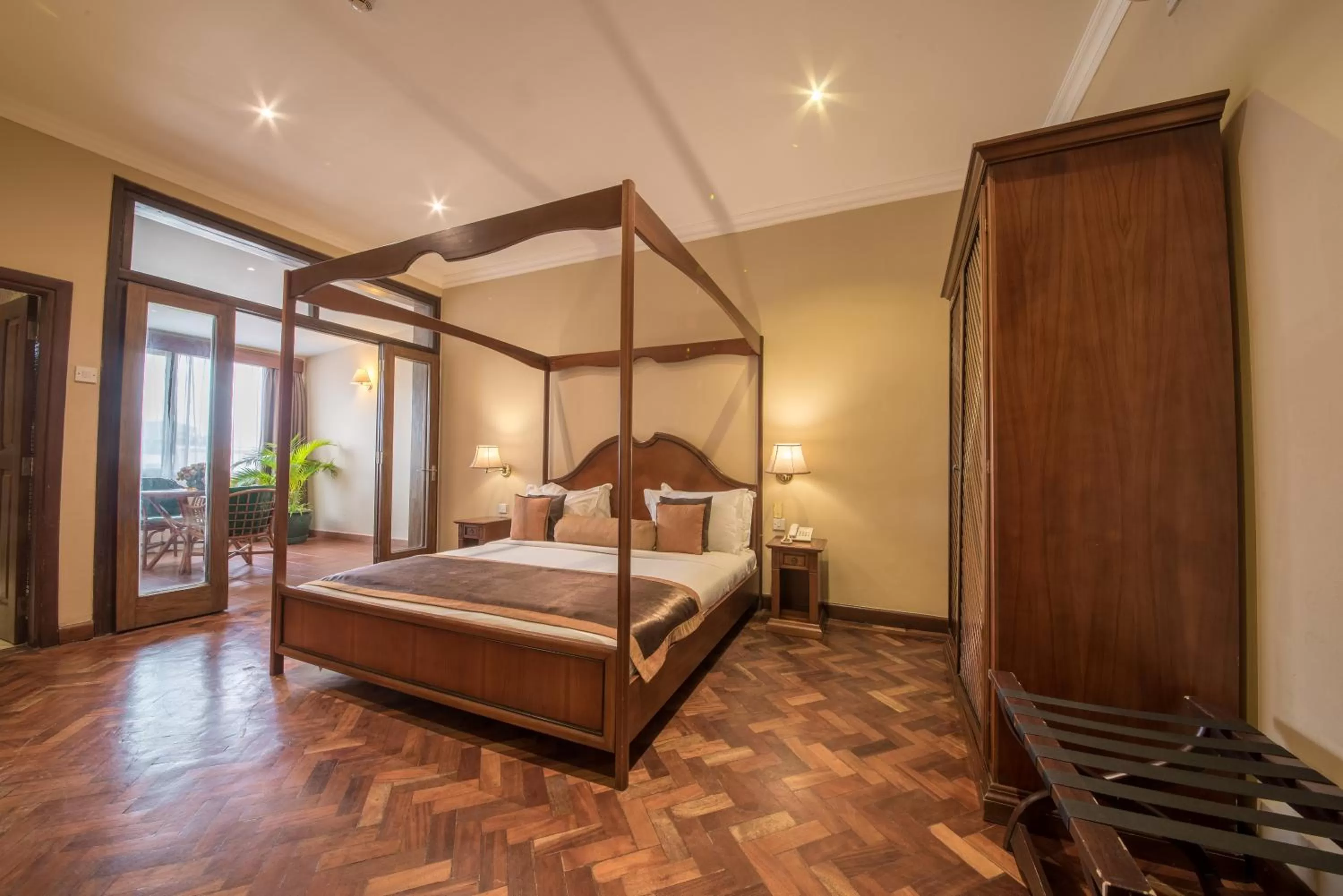 Photo of the whole room, Bed in Speke Hotel 1996 Ltd