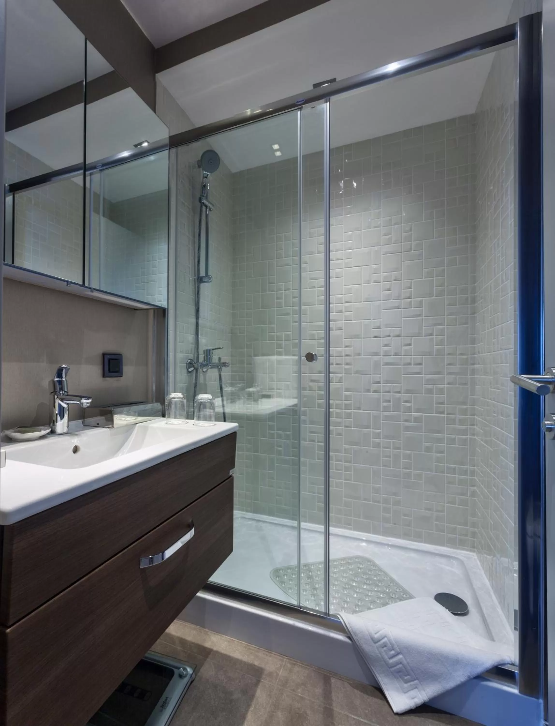 Bathroom in Fraser Place Antasya Istanbul