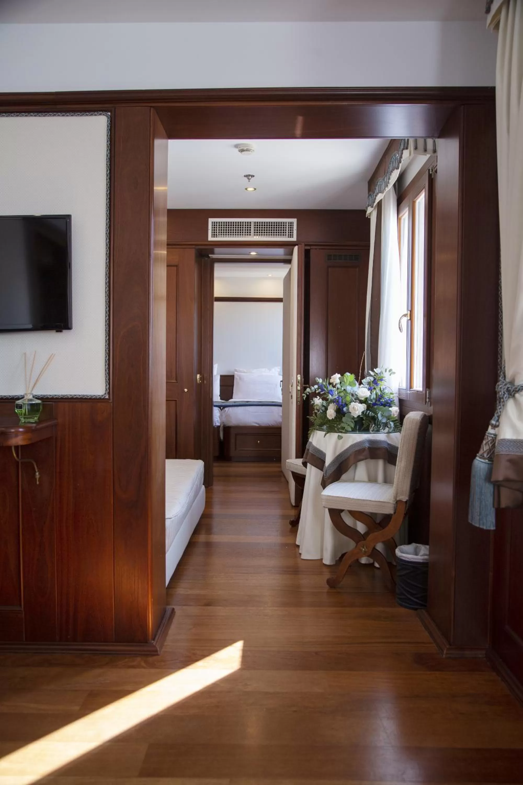 Bed in Hotel Bucintoro