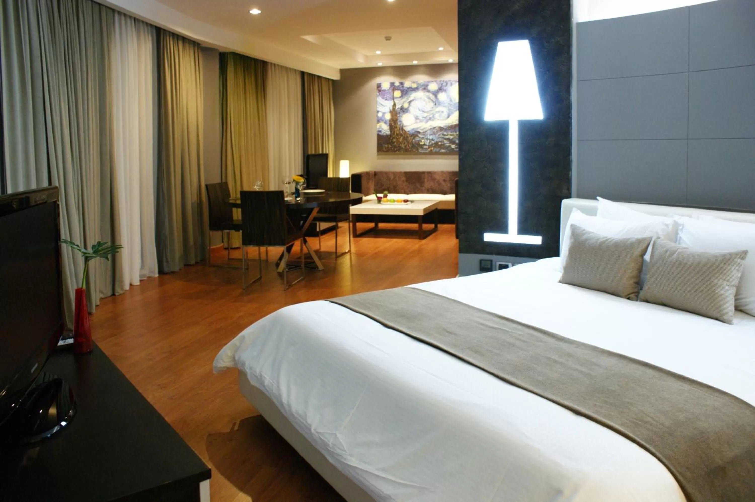 Bedroom, Bed in The Zign Hotel