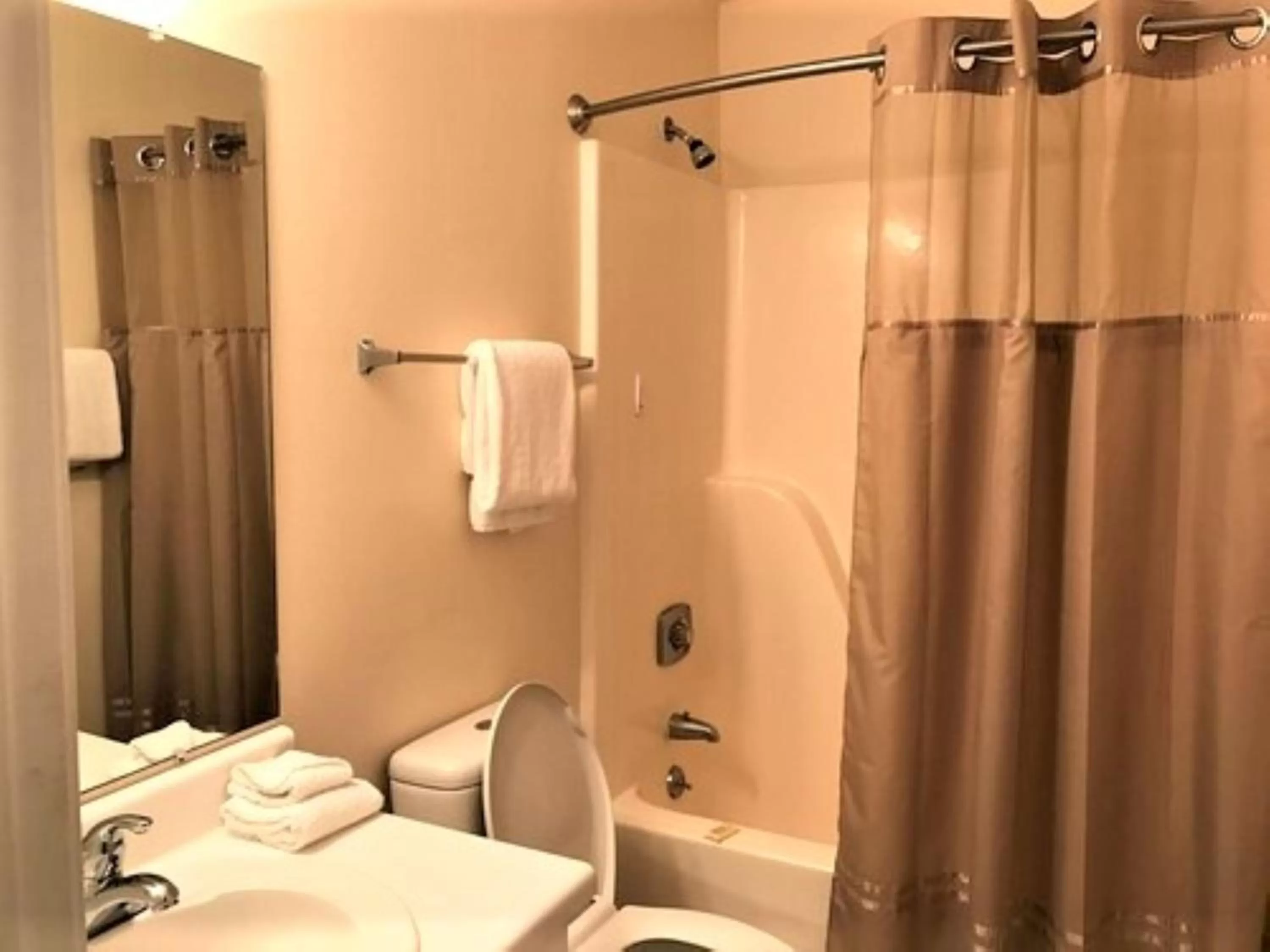 Shower, Bathroom in Village by the Gulf