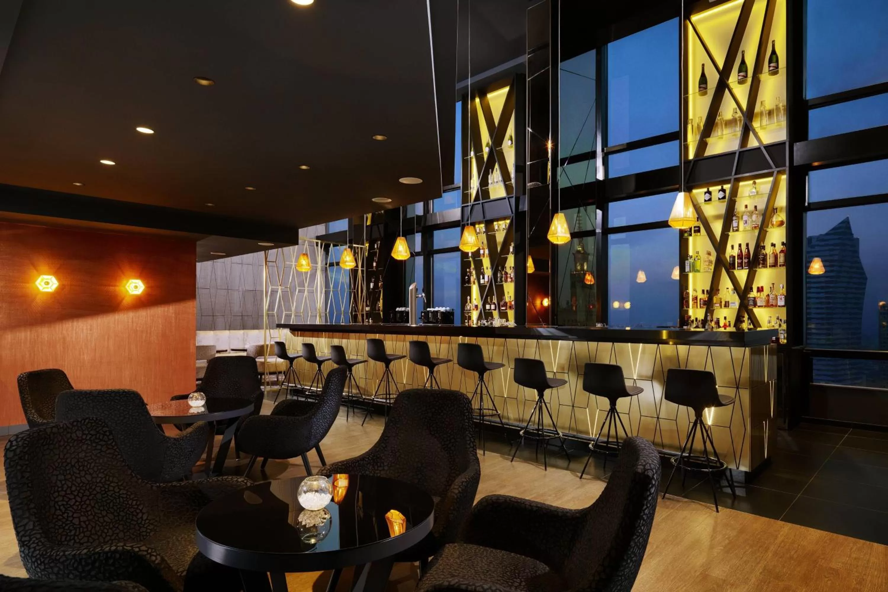 Restaurant/places to eat in Warsaw Presidential Hotel