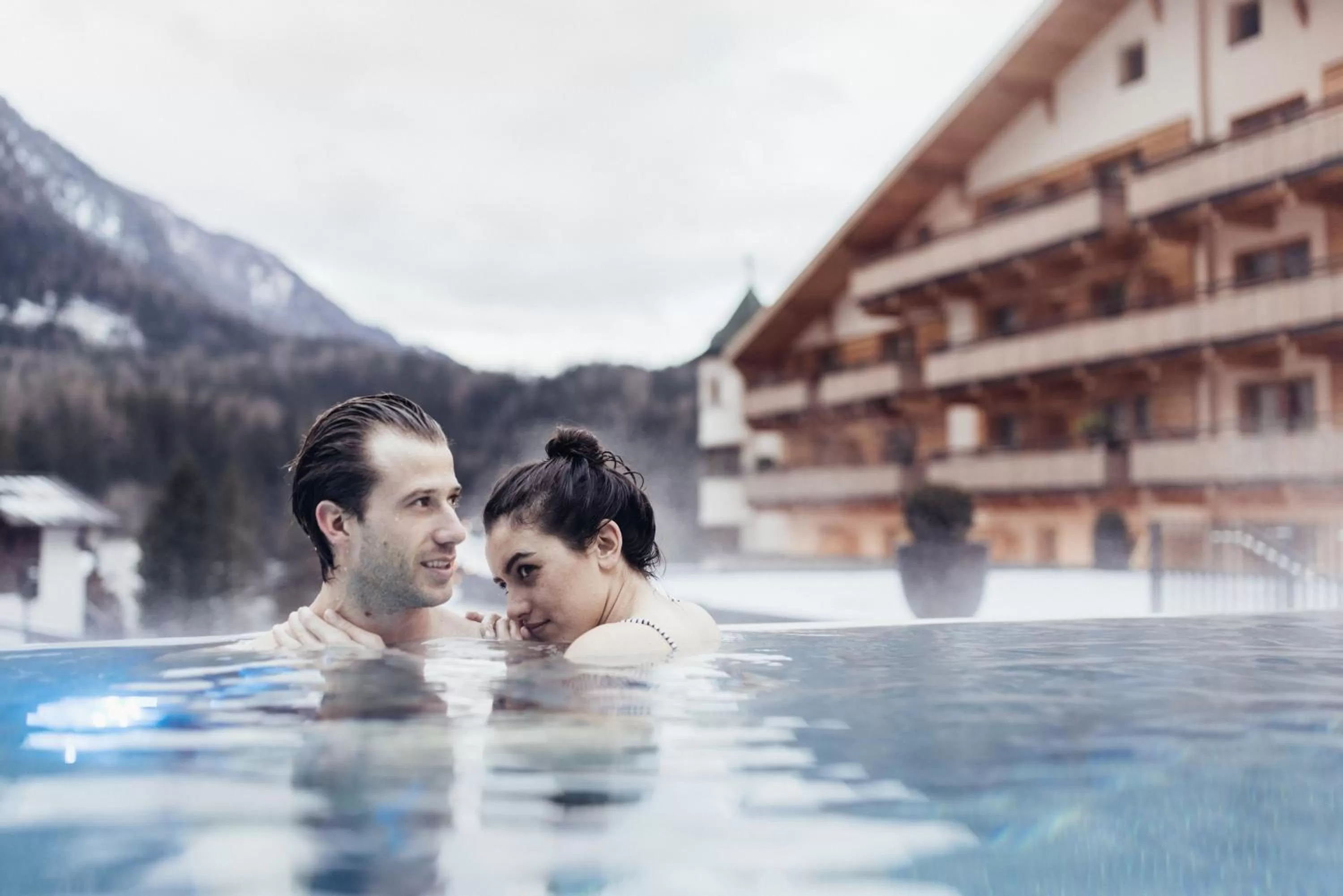 Swimming pool in Hotel habicher hof 4-Sterne-Superior