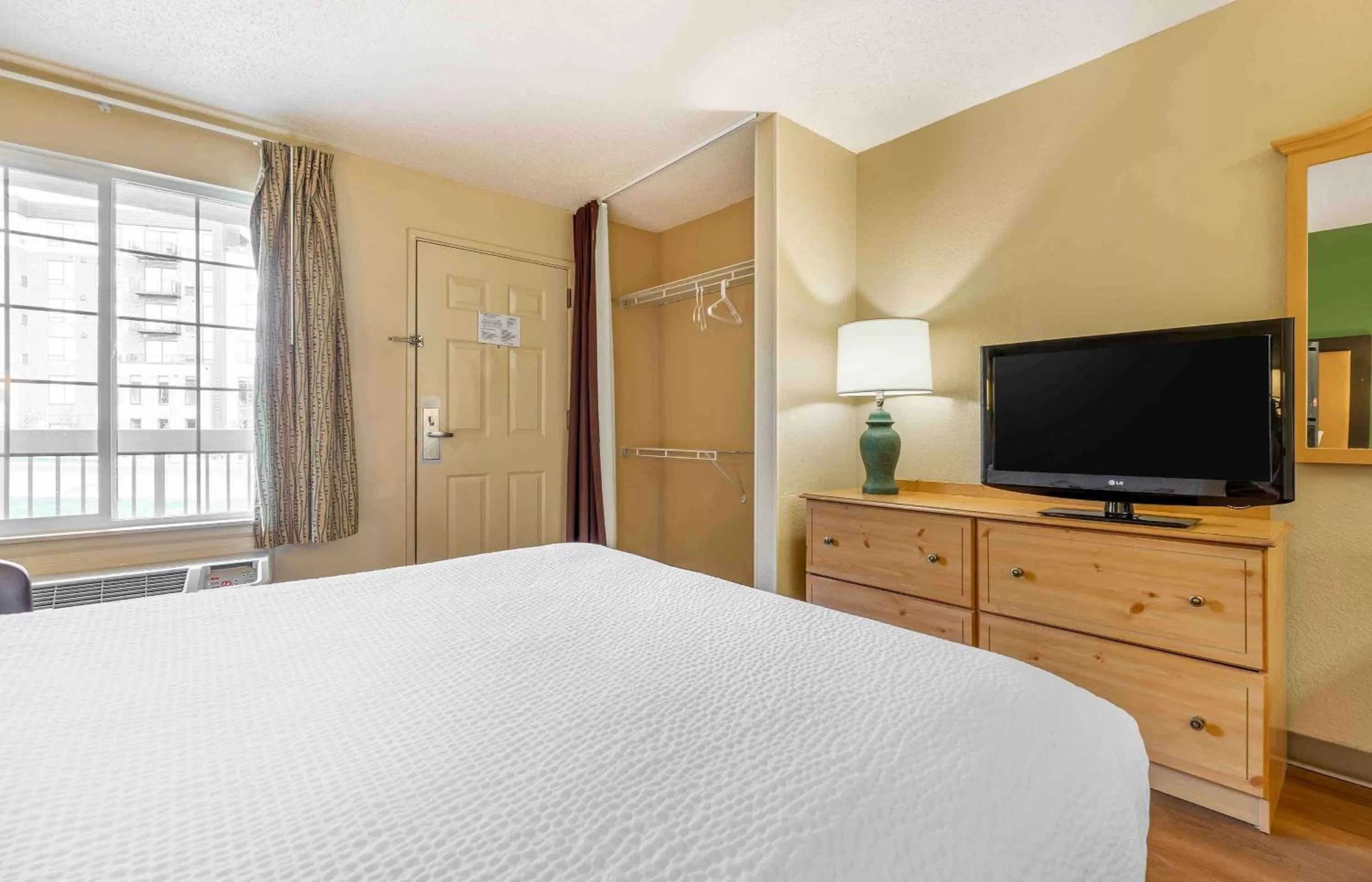 Bedroom, Bed in Extended Stay America Suites - Denver - Tech Center South - Inverness