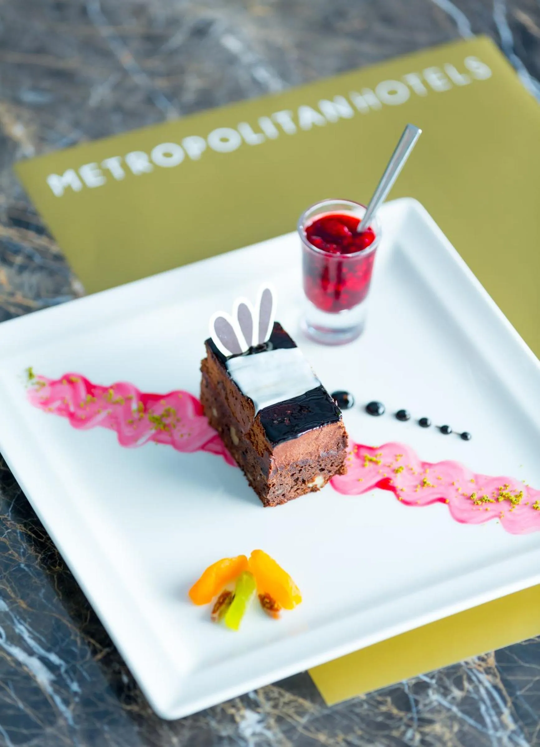 Restaurant/places to eat in Metropolitan Hotels Taksim