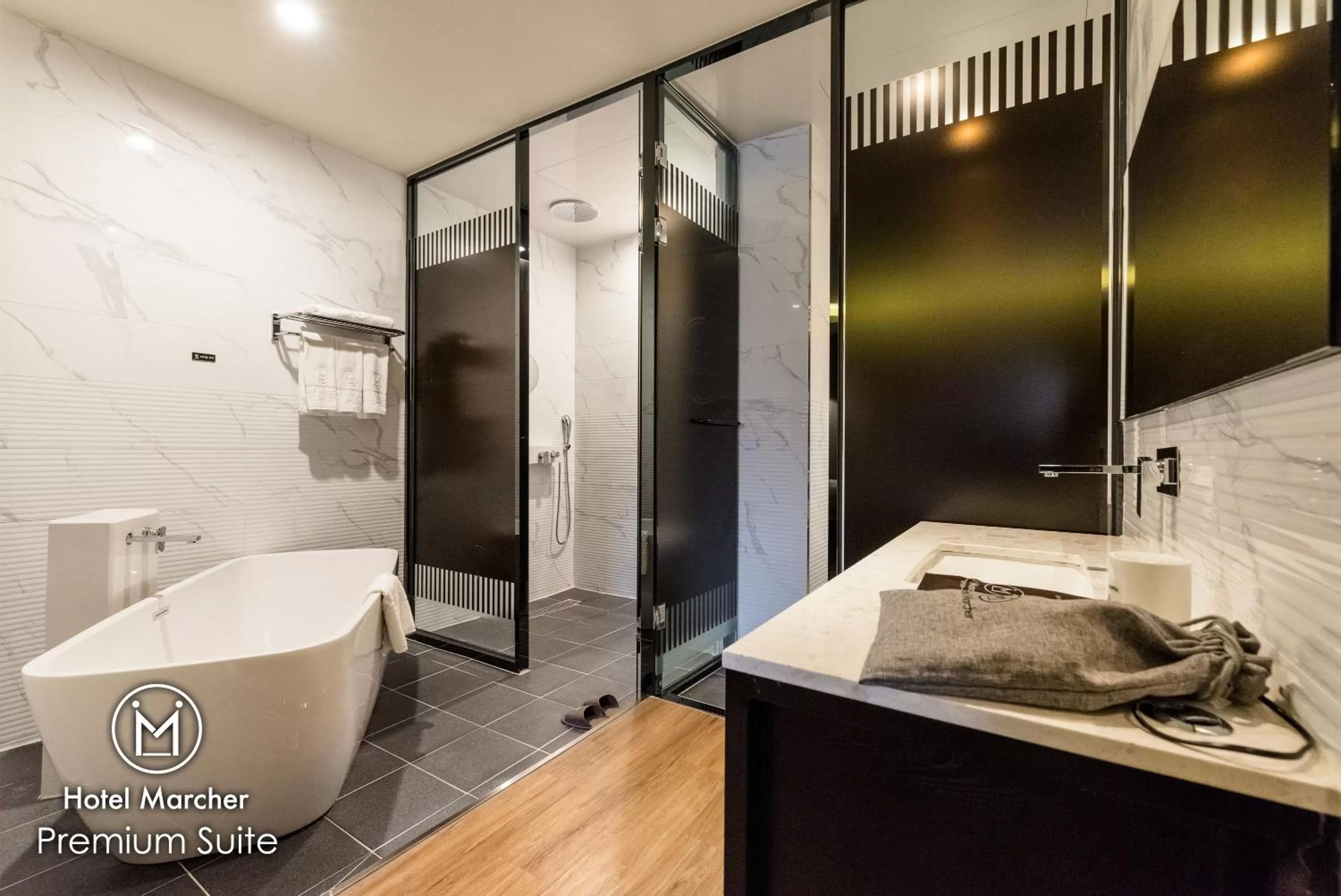 Bathroom in Hotel Marcher