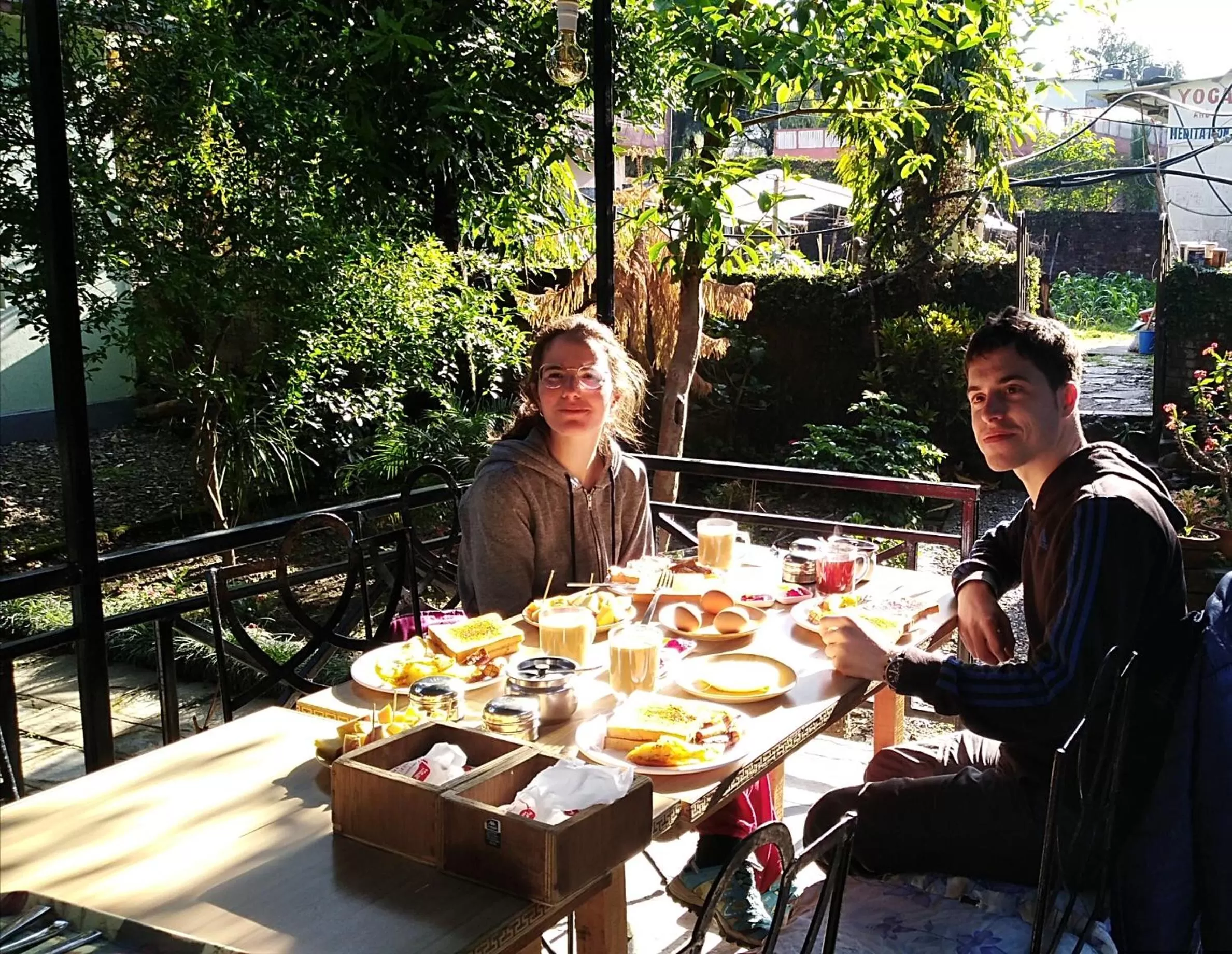 Food and drinks in Yeti Guest House