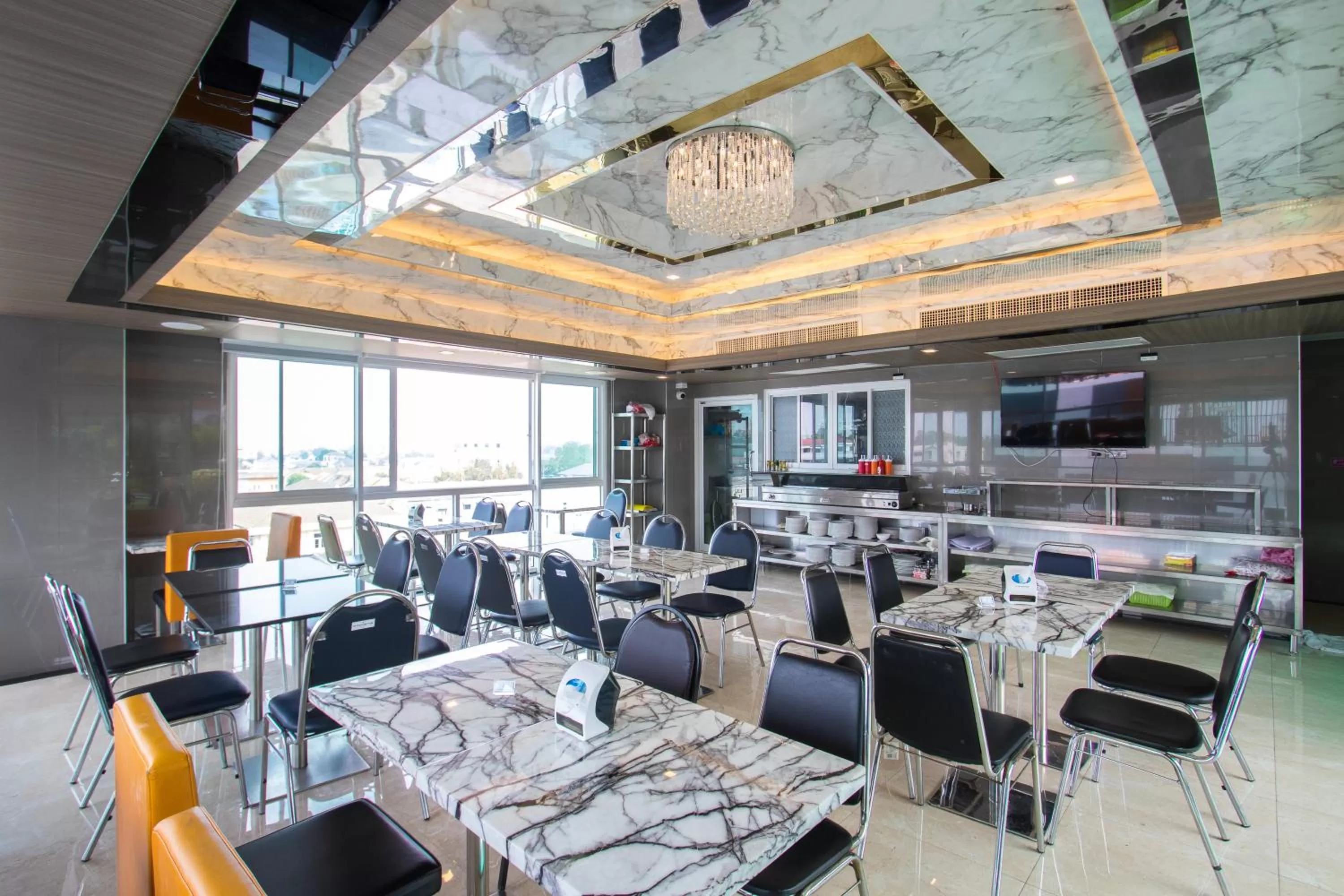 Restaurant/places to eat in B-your home Hotel Don Mueang Airport Bangkok 如你家酒店