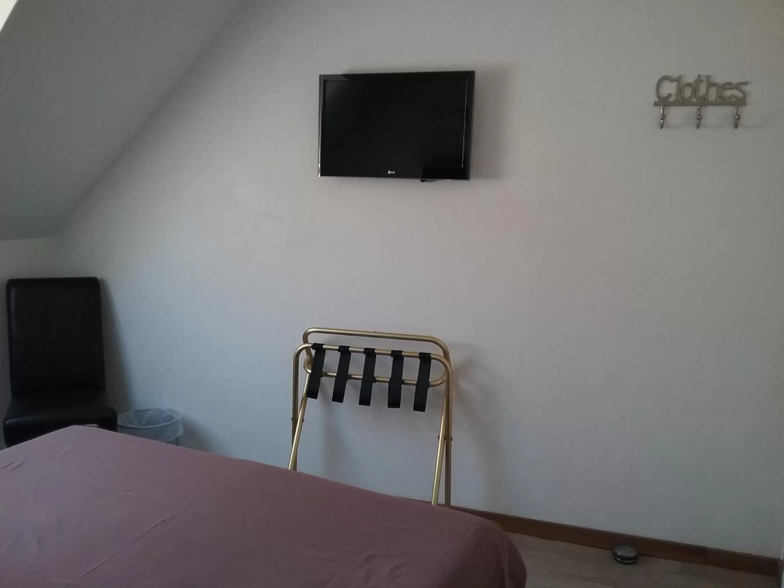 TV and multimedia, Bed in B&B 't Hemelbedje