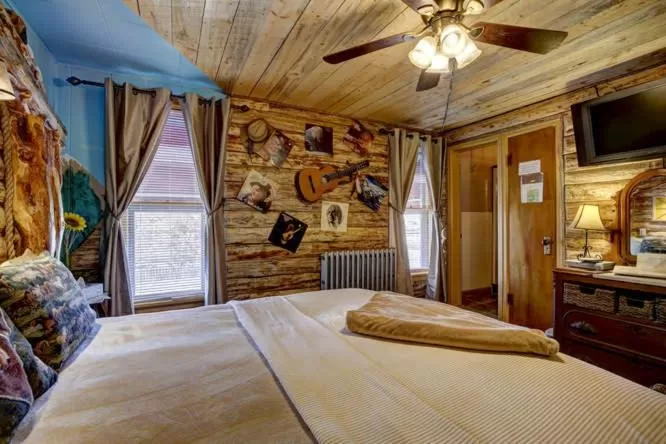 King Room in The Hotel Eastin