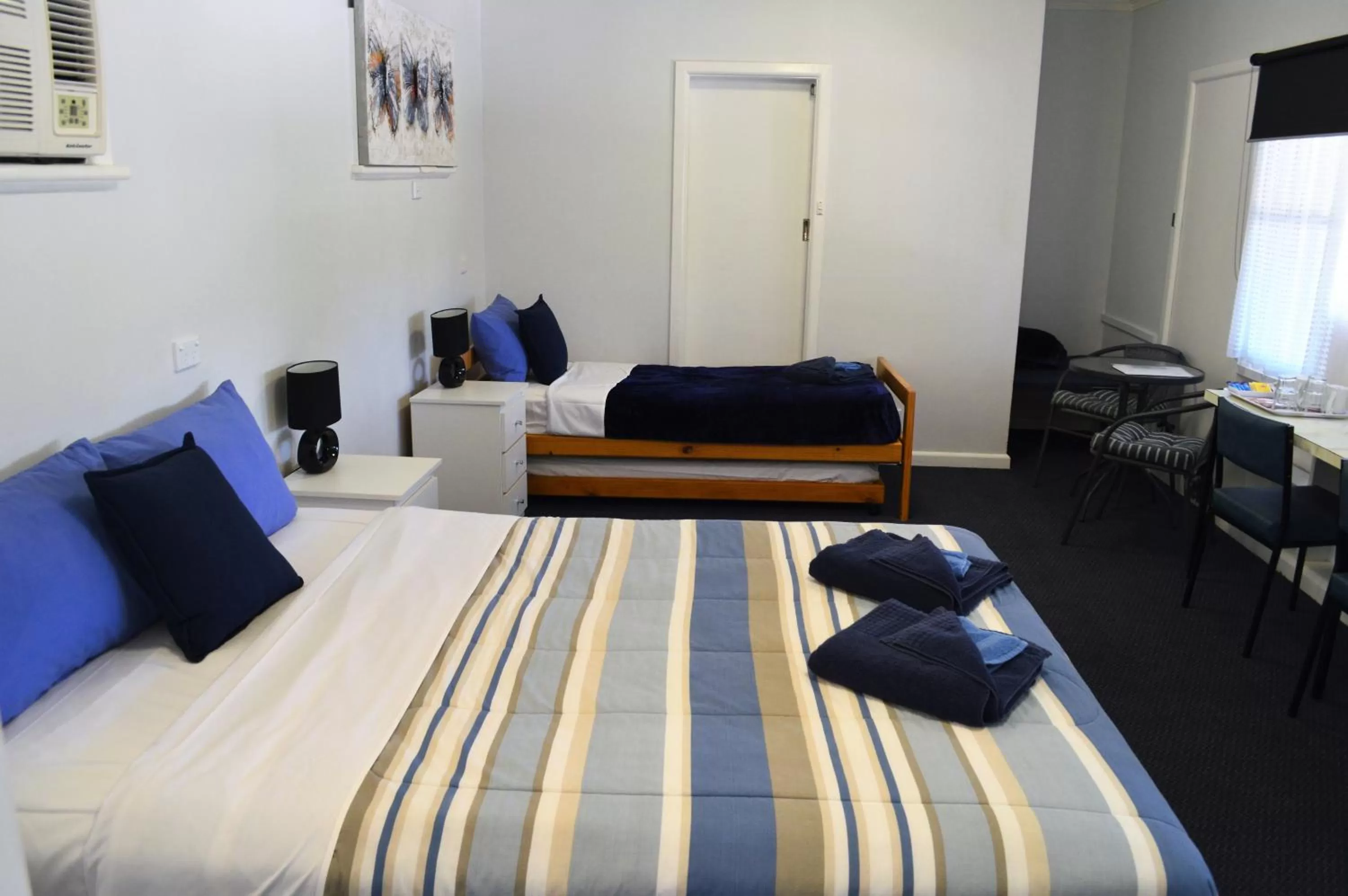 Bedroom, Bed in Wattle Grove Motel Maryborough