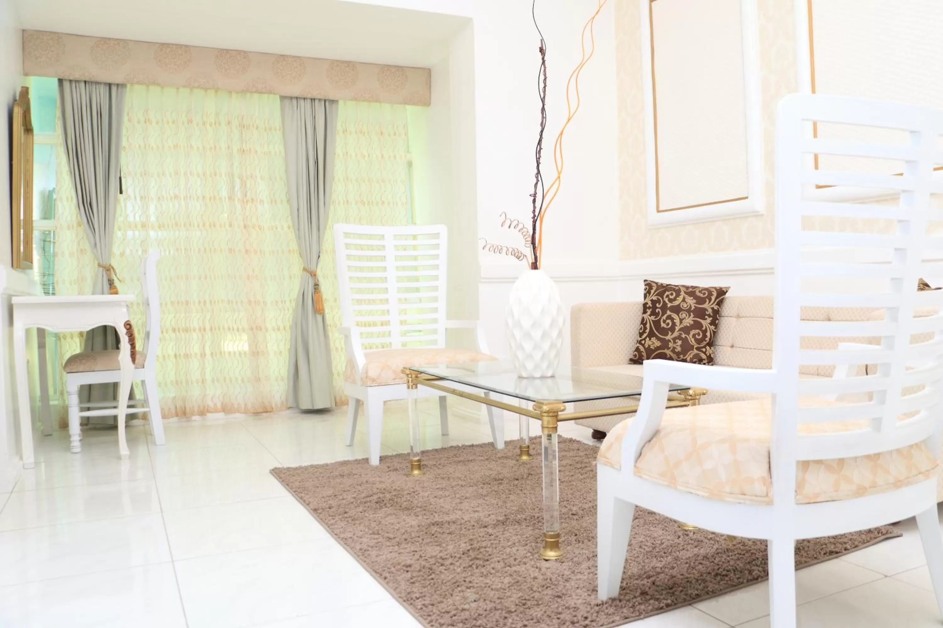 Living room, Seating Area in Presidente Boutique