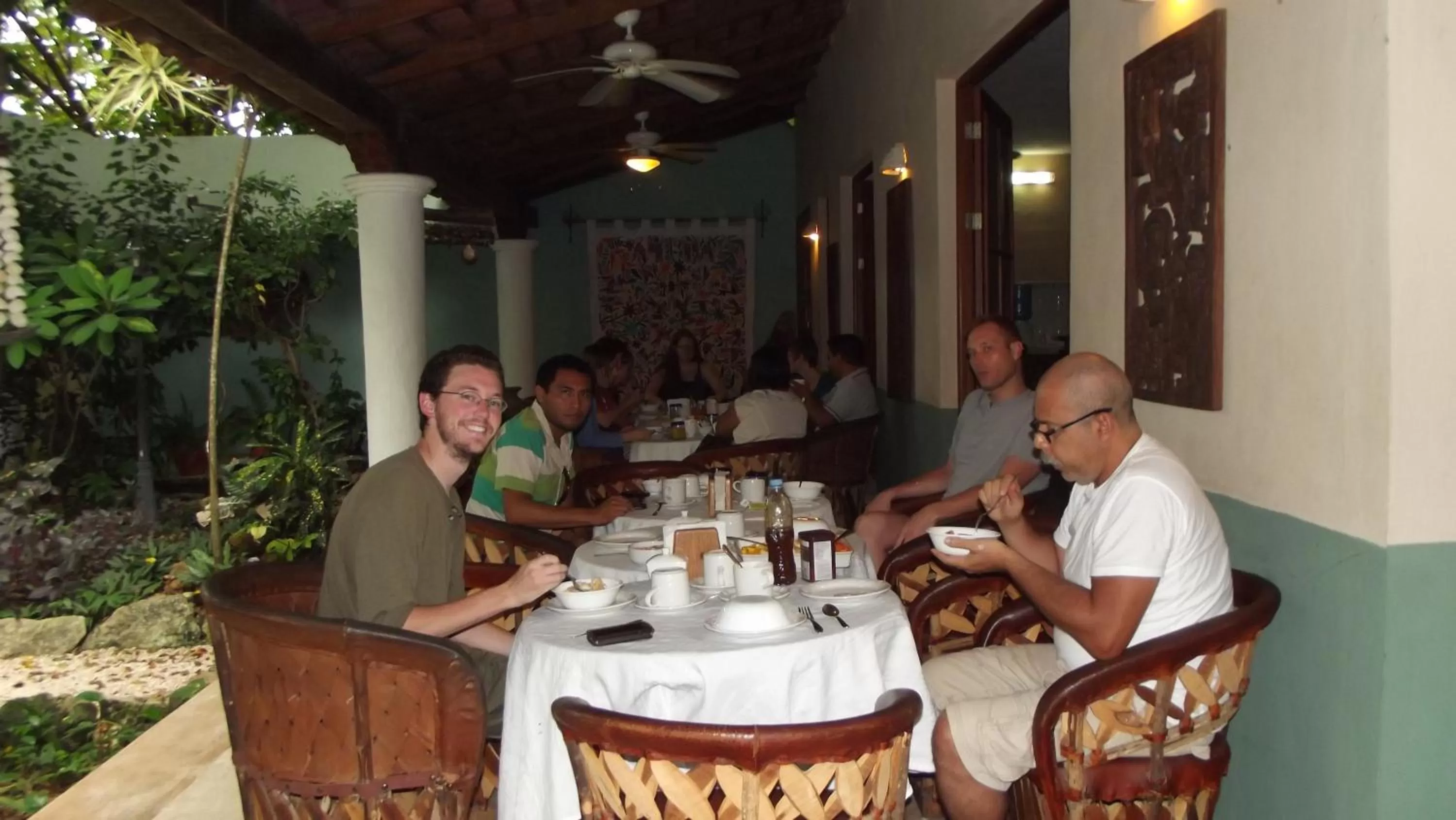 Restaurant/places to eat in Casa Quetzal Hotel