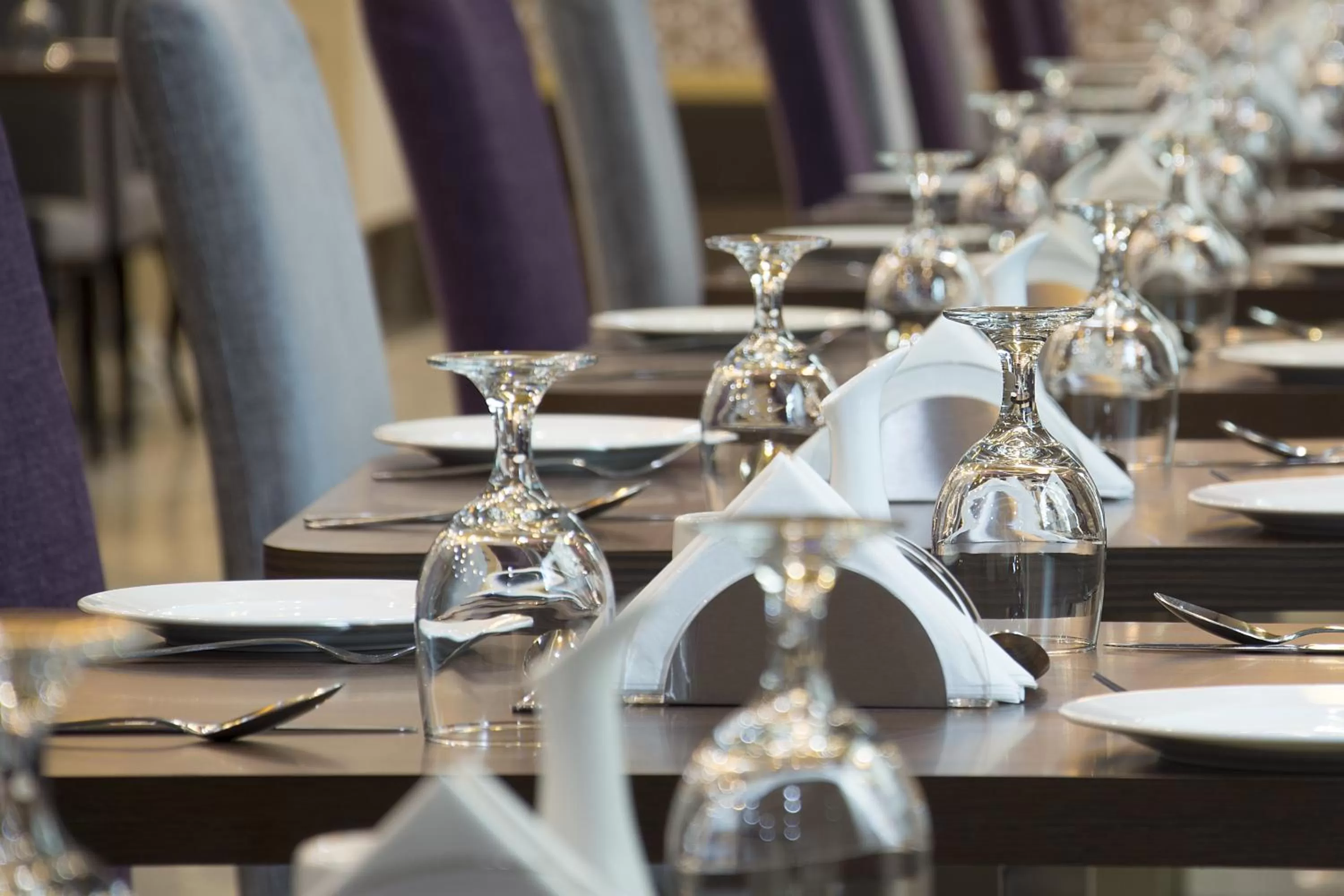 Restaurant/places to eat in Orchid Vue Hotel