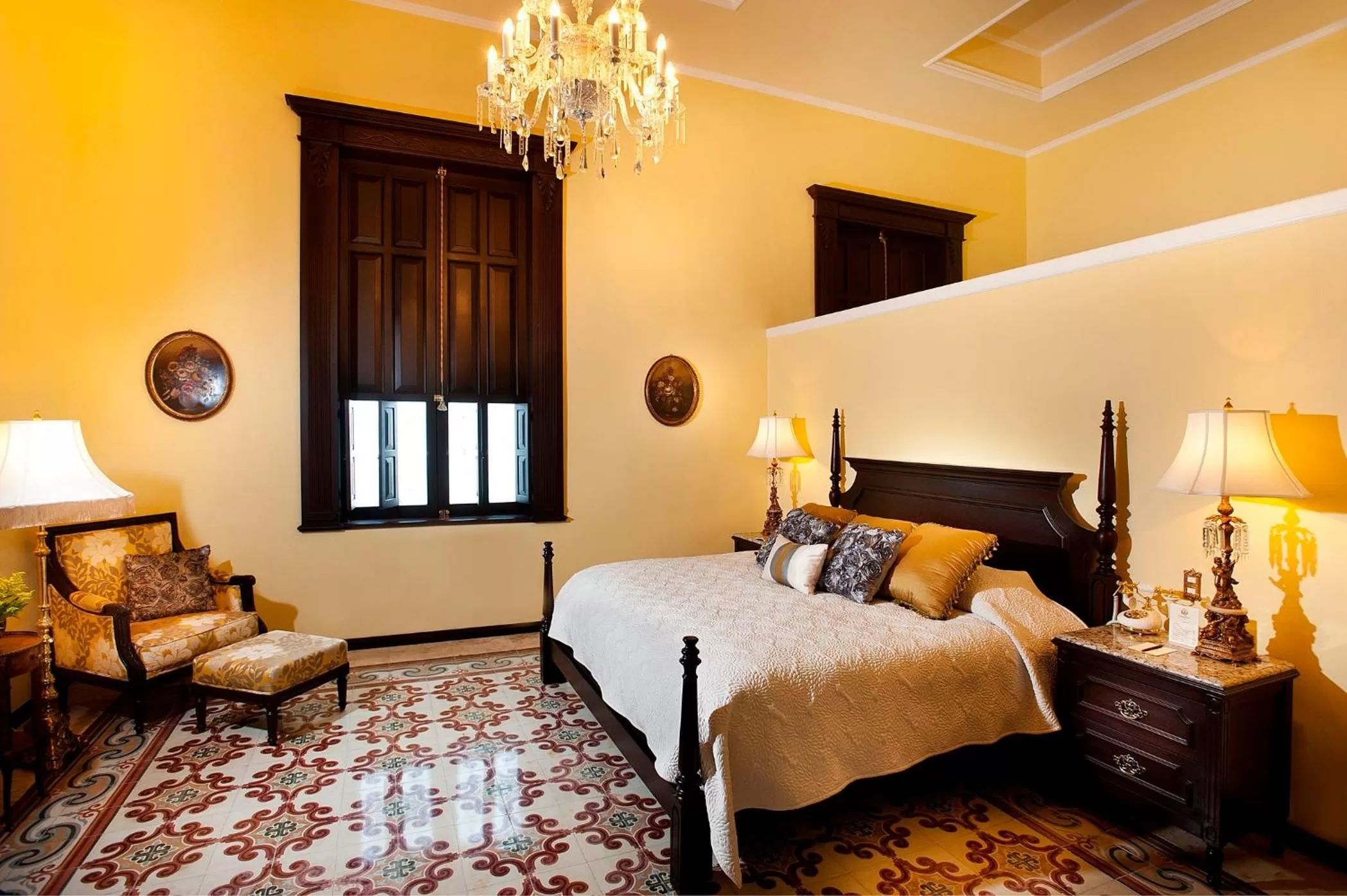 Photo of the whole room, Bed in Casa Azul Monumento Historico