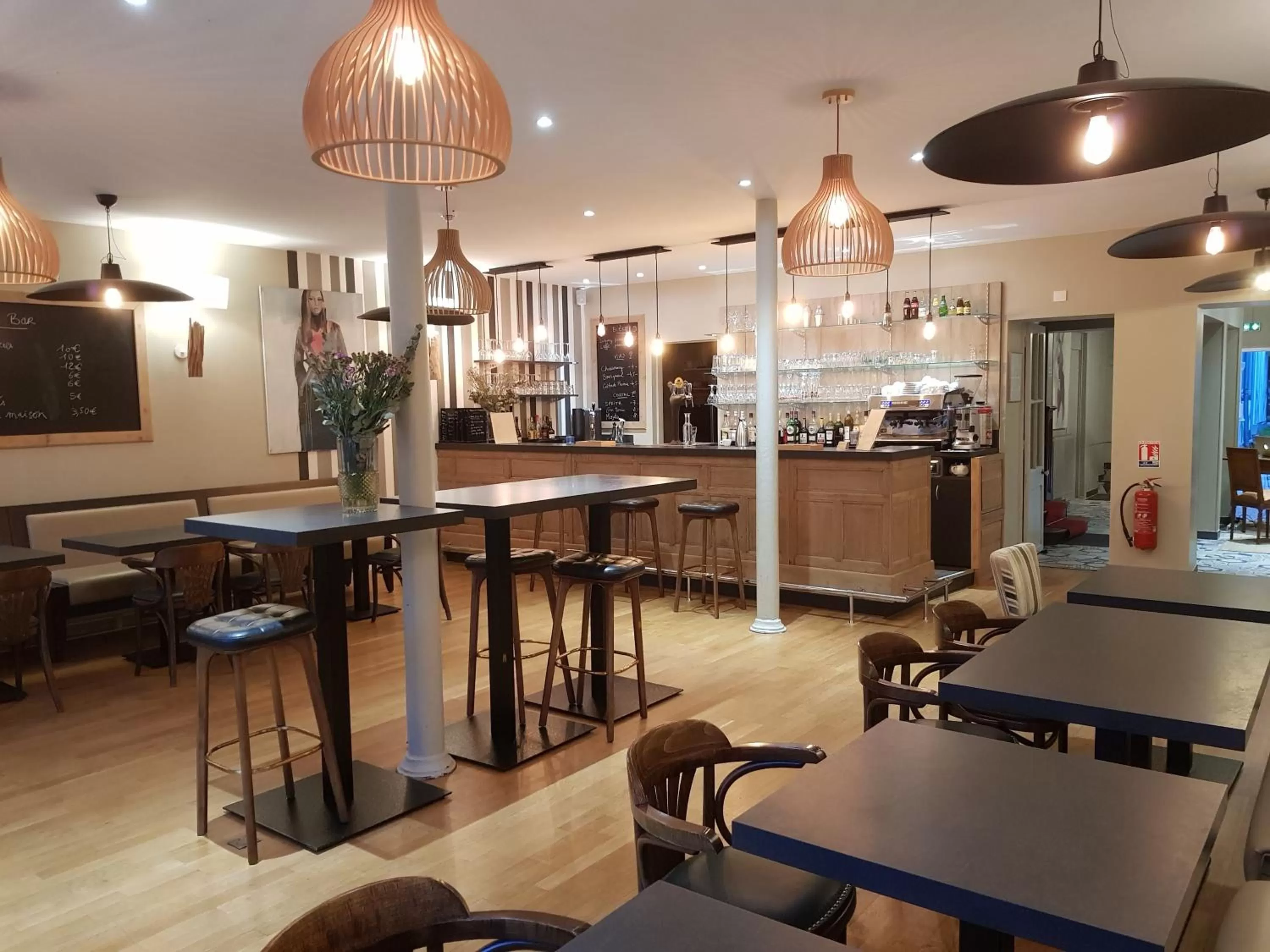 Lounge or bar, Lounge/Bar in Les Cabines