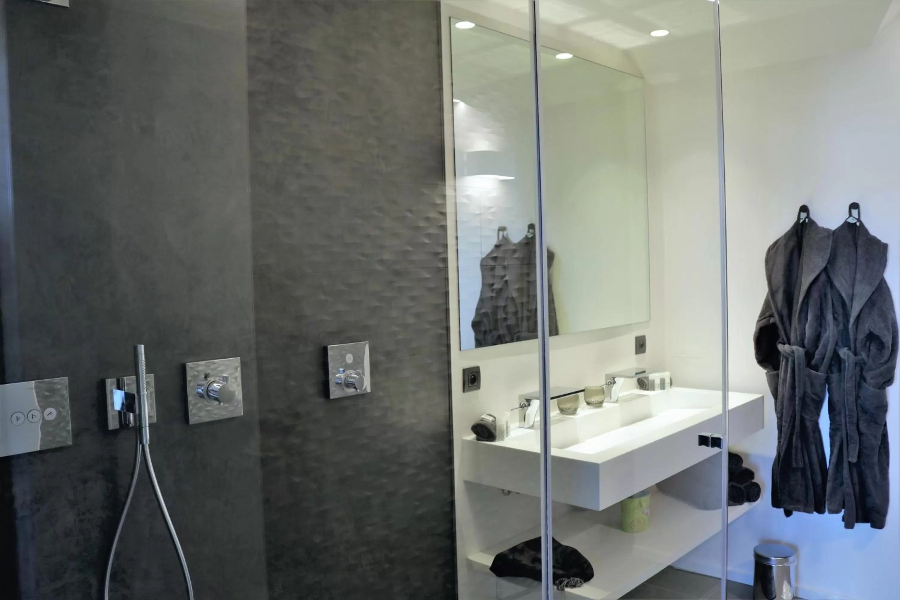 Shower in B&B For 2-Wellness For 2