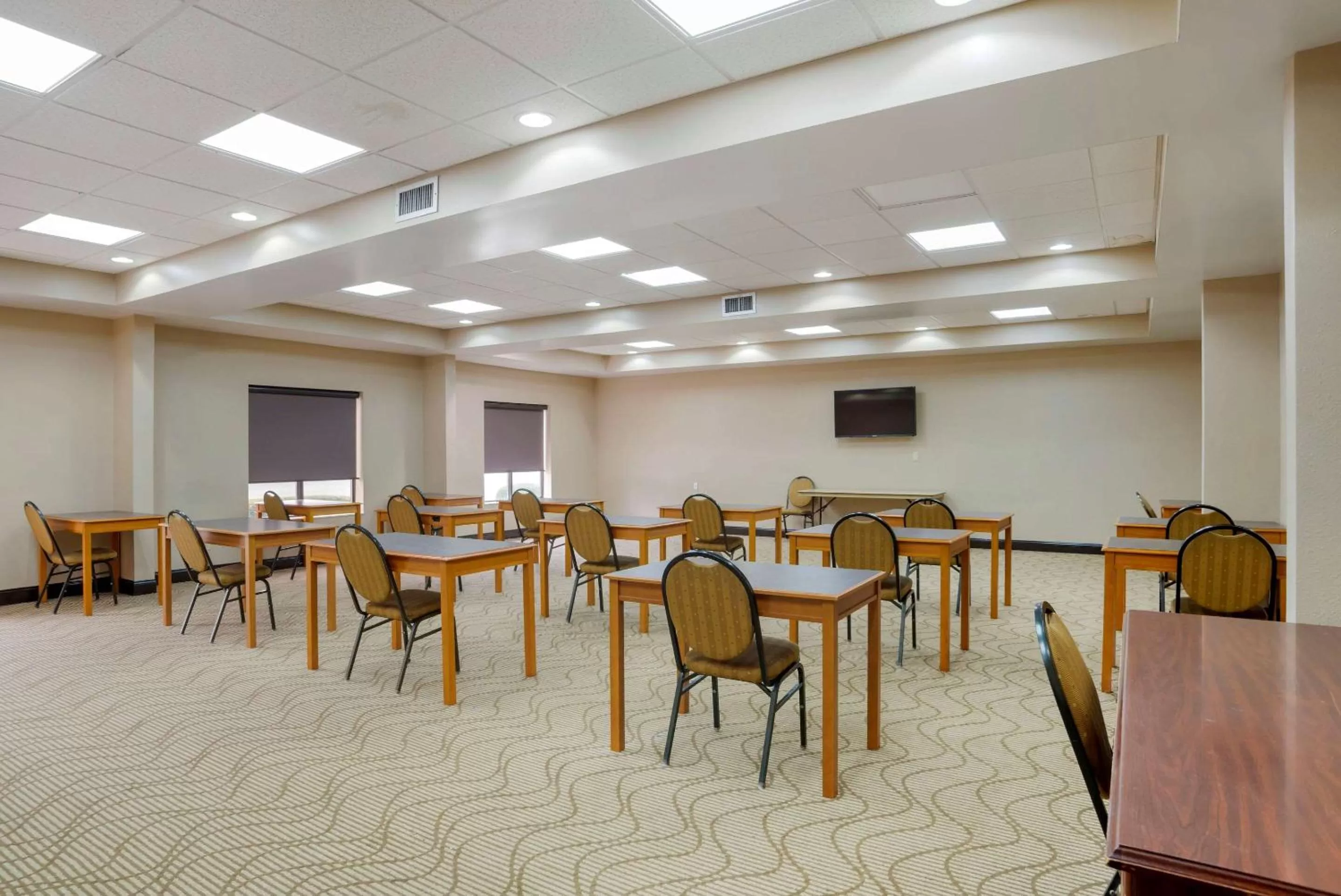 Banquet/Function facilities in Comfort Suites Fultondale I-65 near I-22