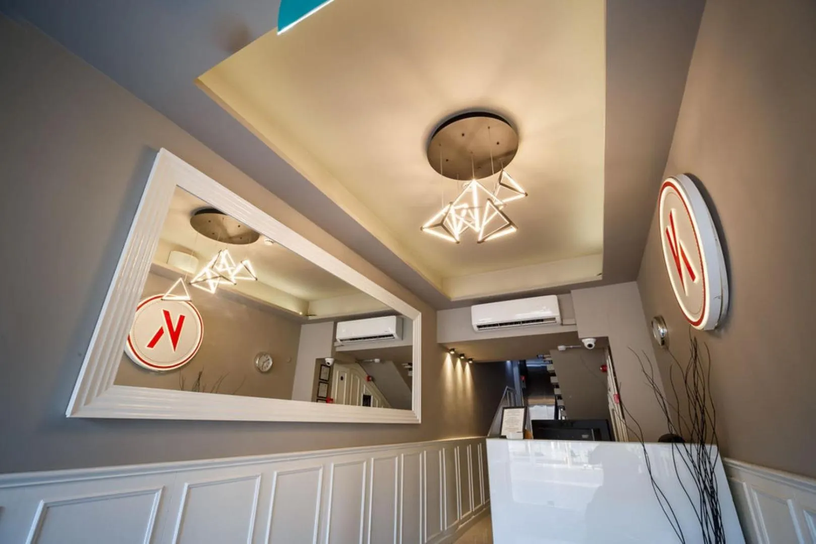 Lobby or reception in Kikar Boutique Hotel