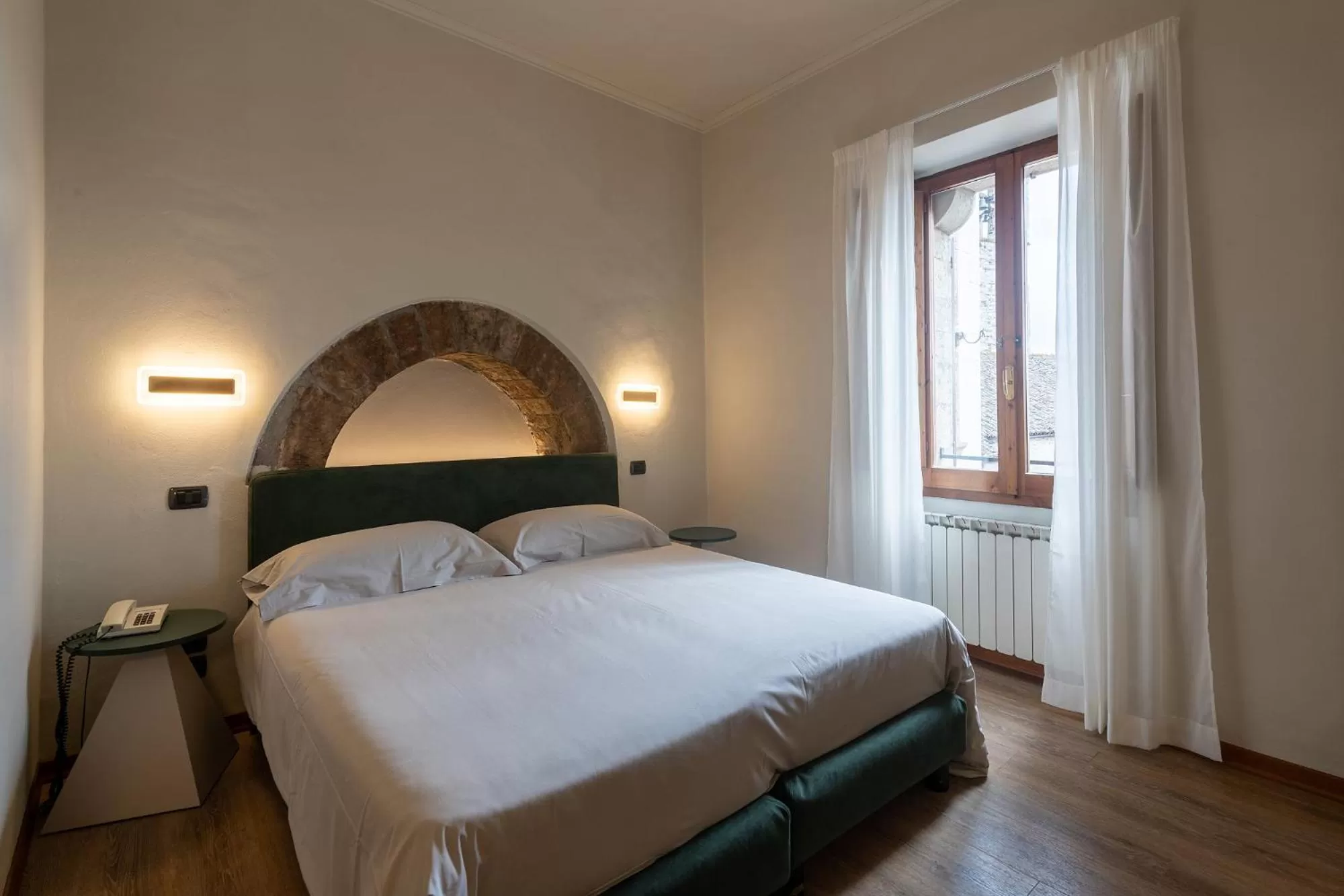 Bedroom, Bed in Hotel Gattapone