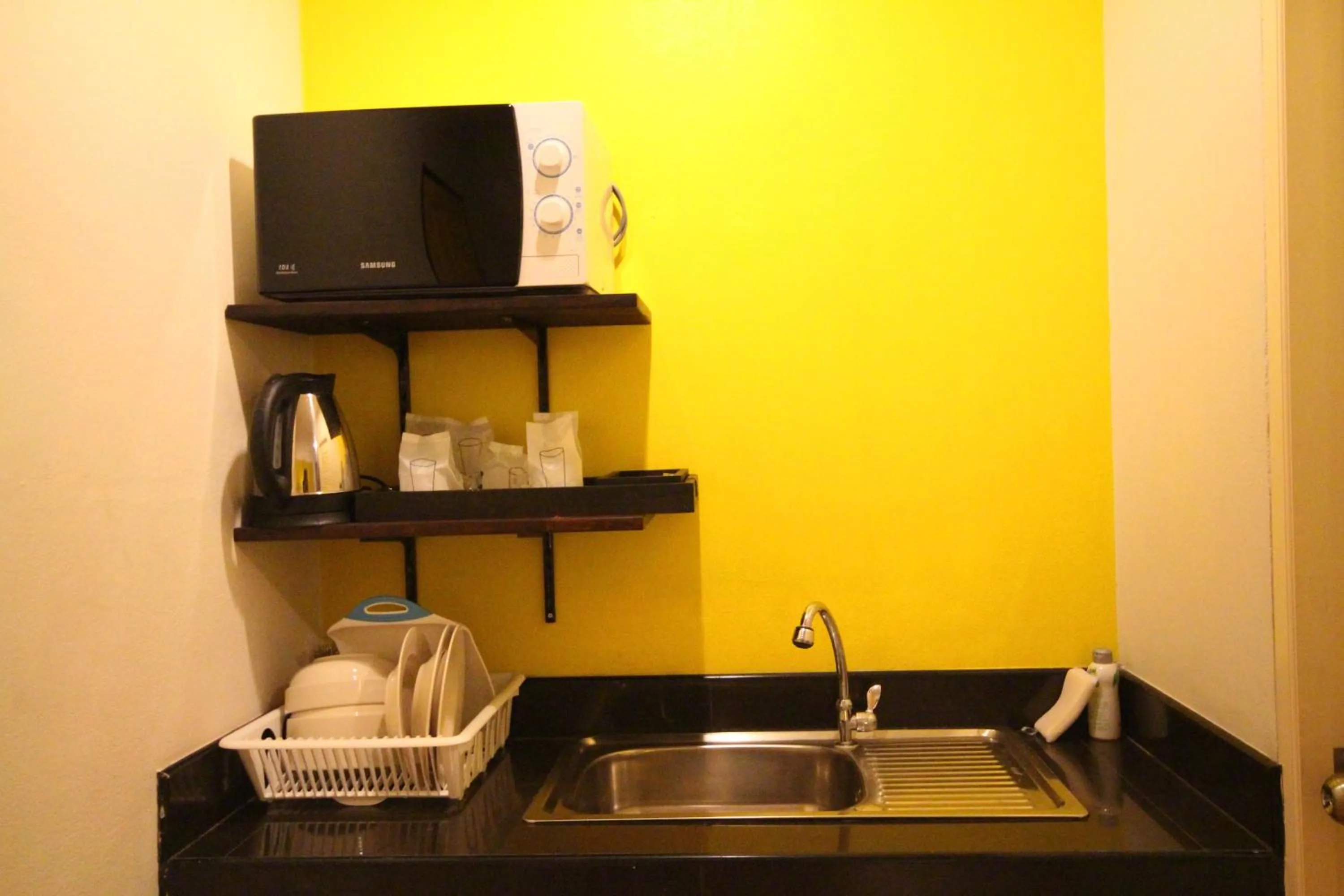 Kitchen or kitchenette in Lemonade Boutique Inn
