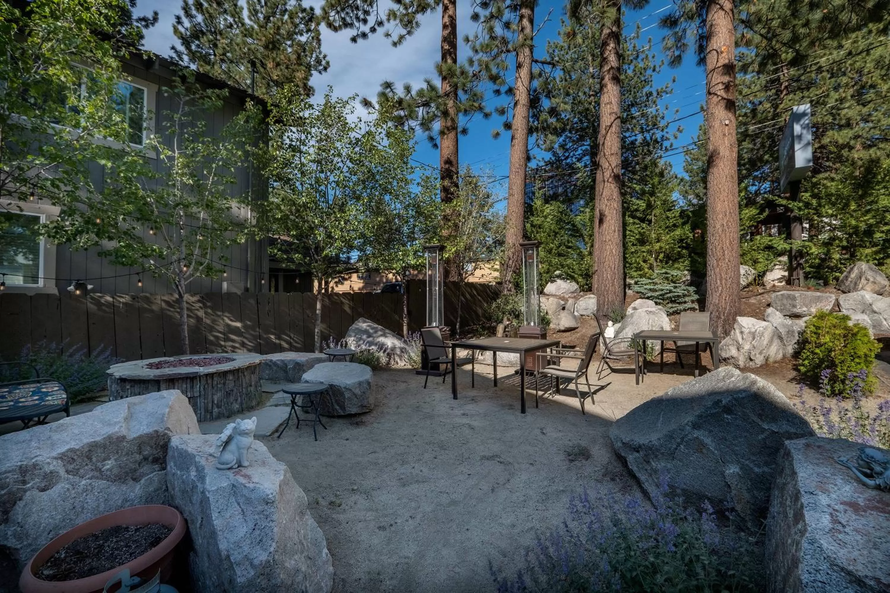 Day in Resthaven Tahoe