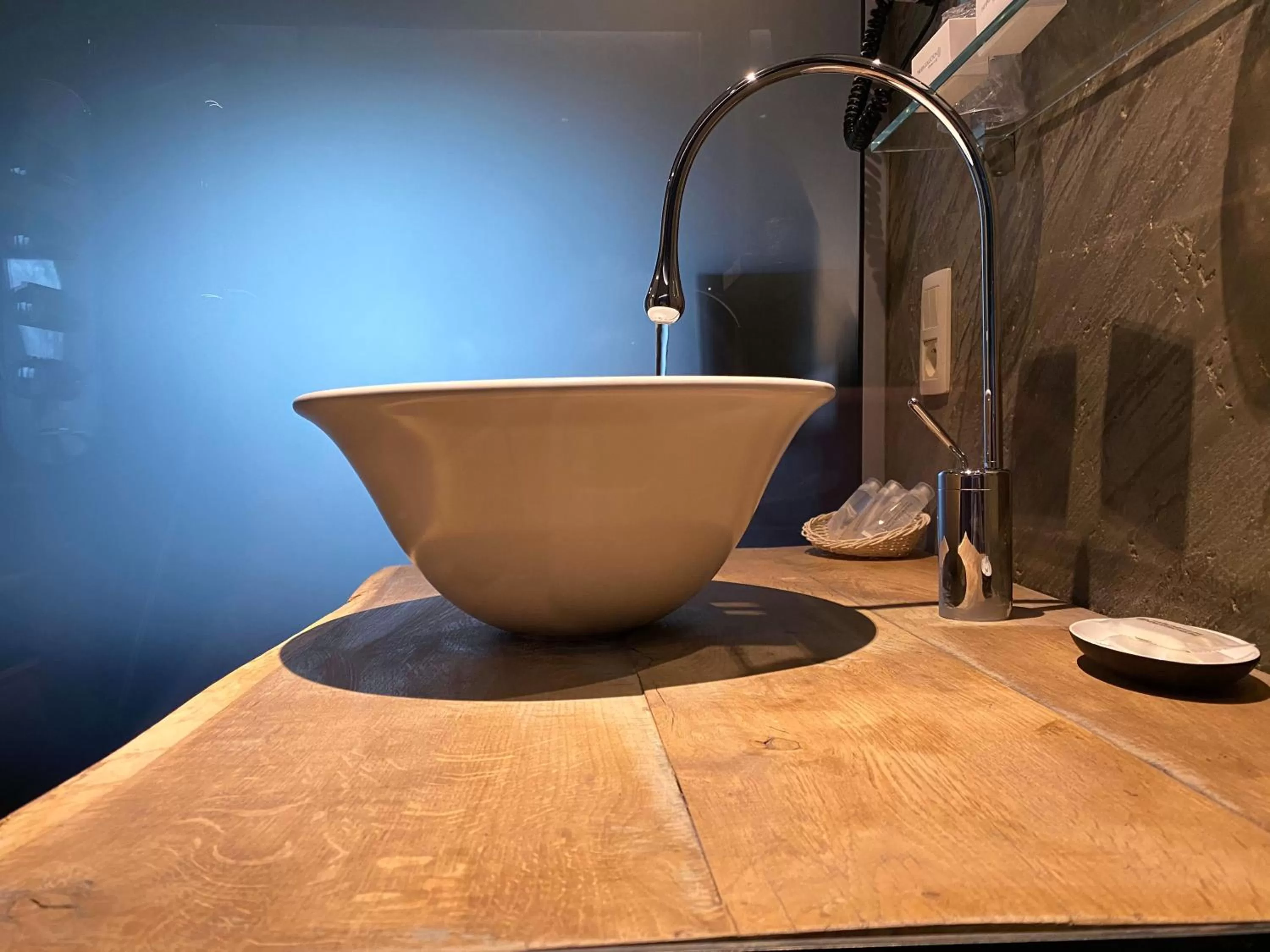 Decorative detail, Bathroom in Hôtel WELLNESS EAU DE ROCHE Durbuy