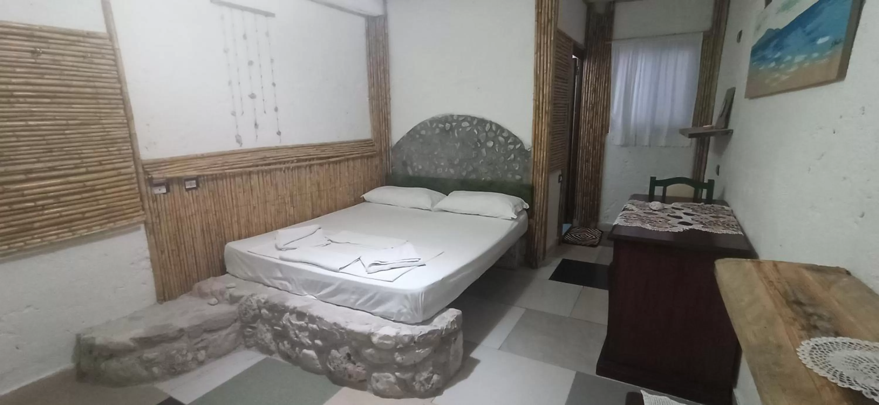 Bed in Maxola's Dream Orikum