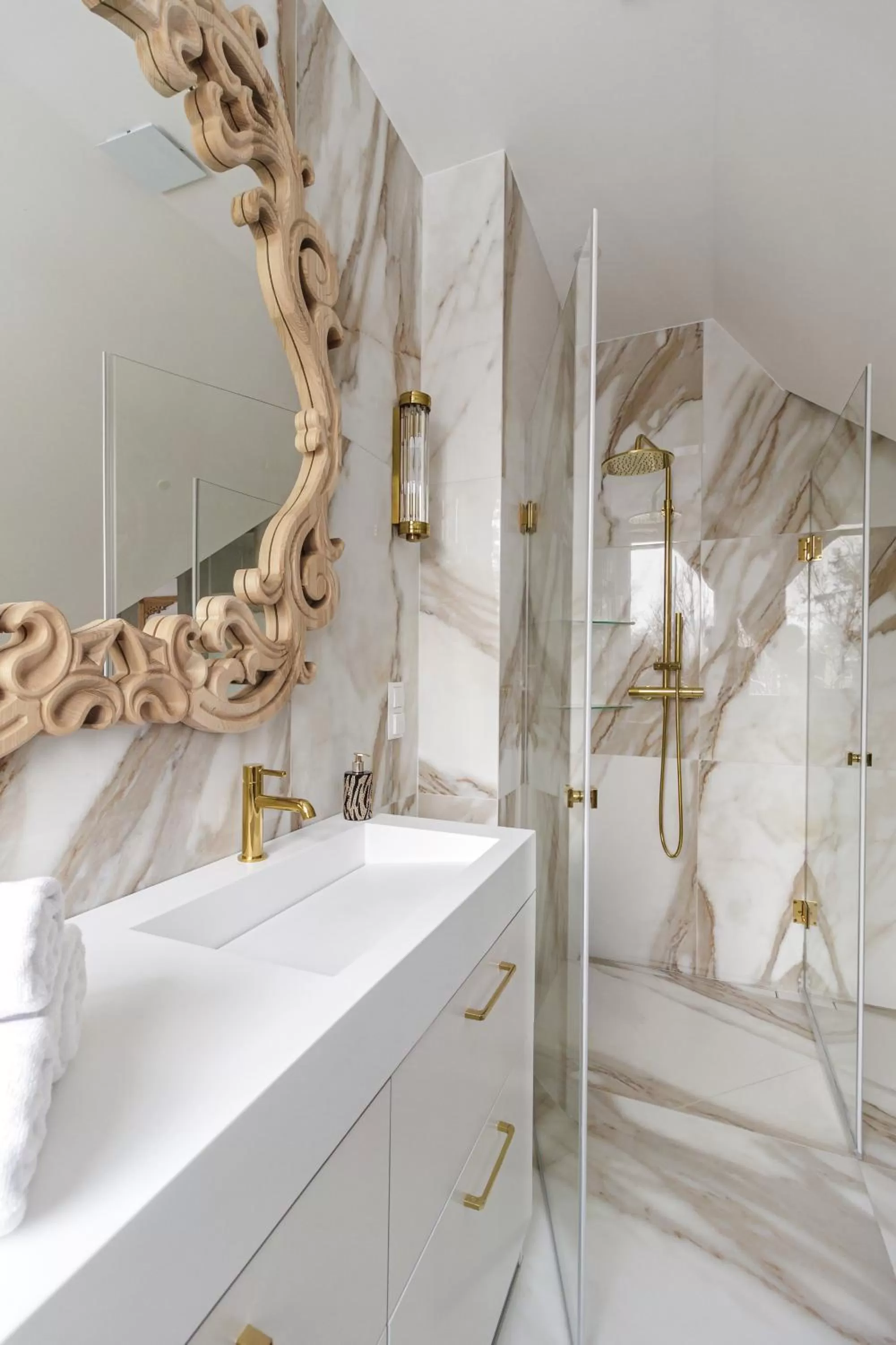 Shower, Bathroom in Jagiellońska Residence