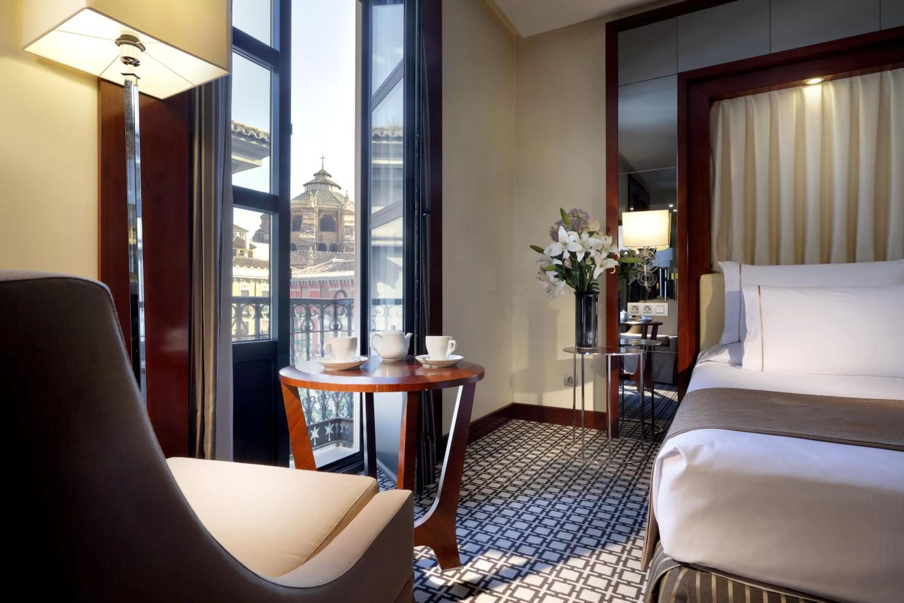 Bed in Eurostars Gran Via