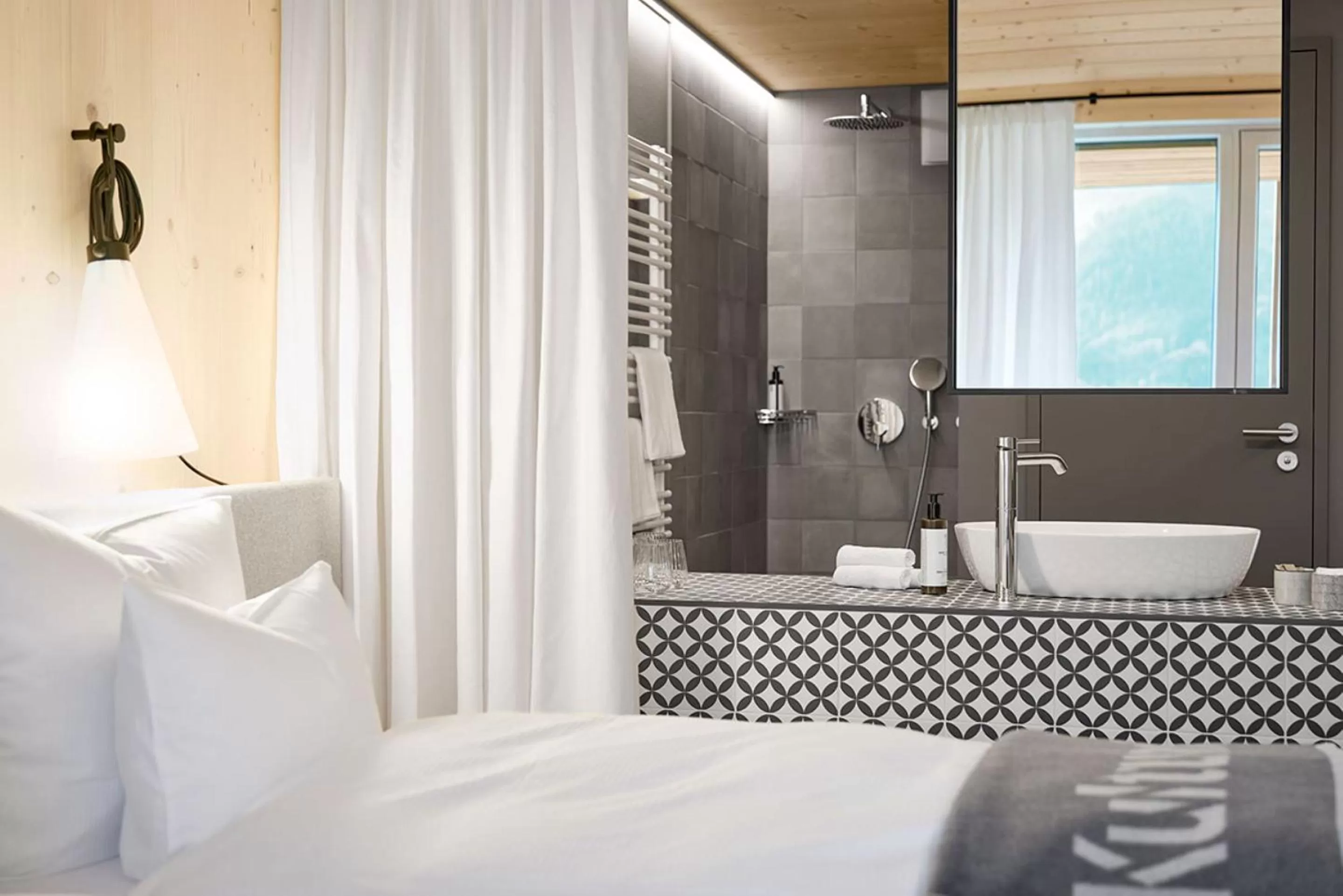 Bathroom, Bed in Kulturhof Stanggass