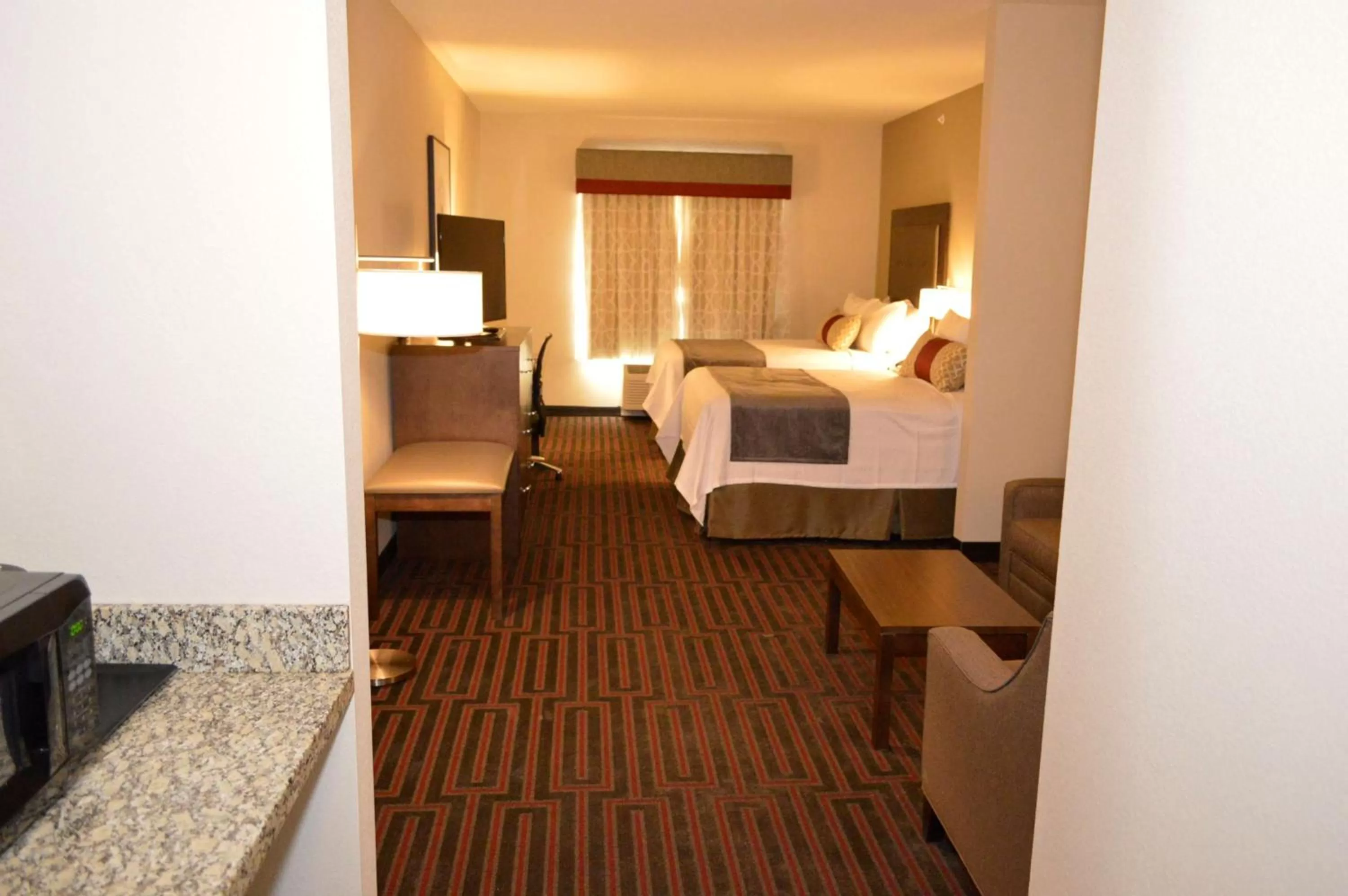 Photo of the whole room, Bed in Best Western Plus Stevens County Inn