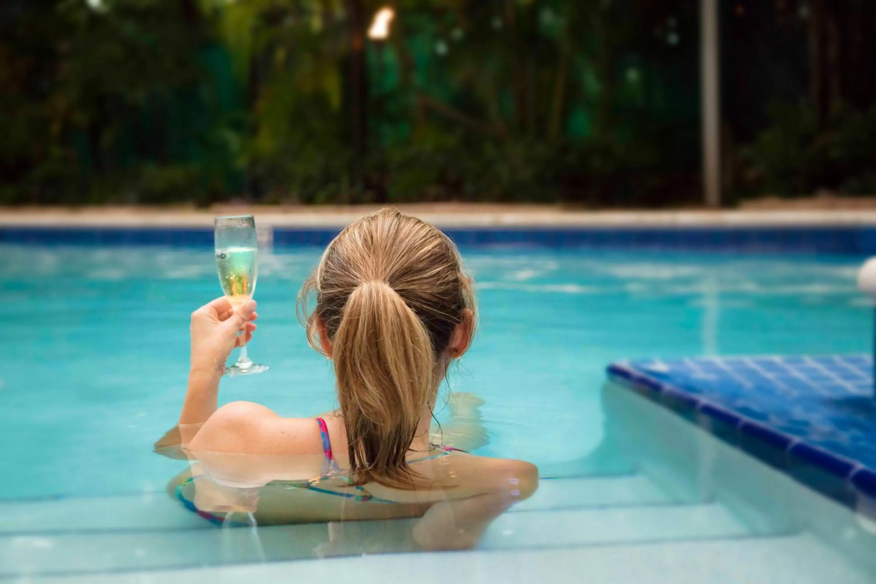 Hot Tub in The Mutiny Luxury Suites Hotel