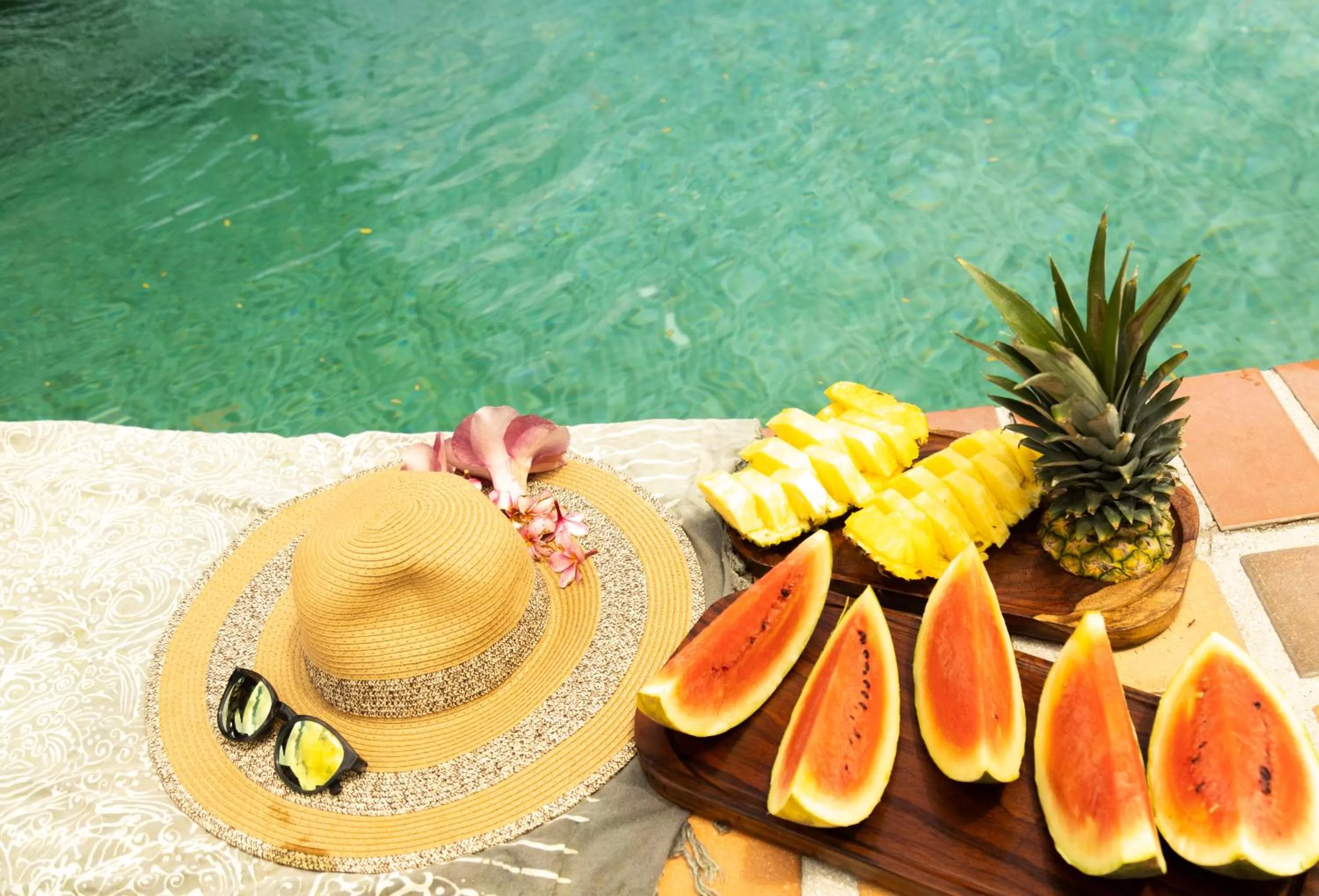 Swimming pool in Hotel El Rancho