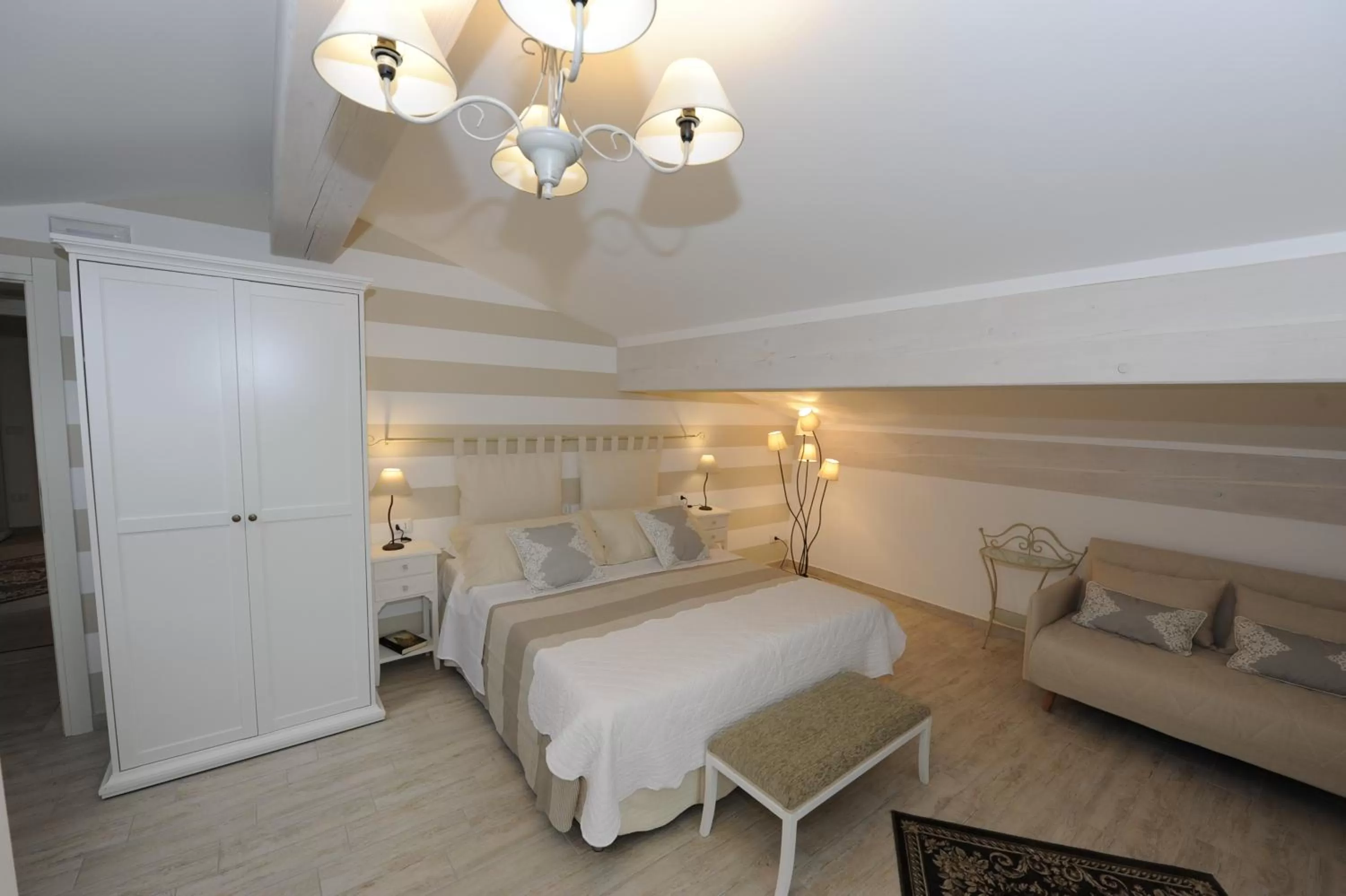 Photo of the whole room, Bed in Corte Caselle