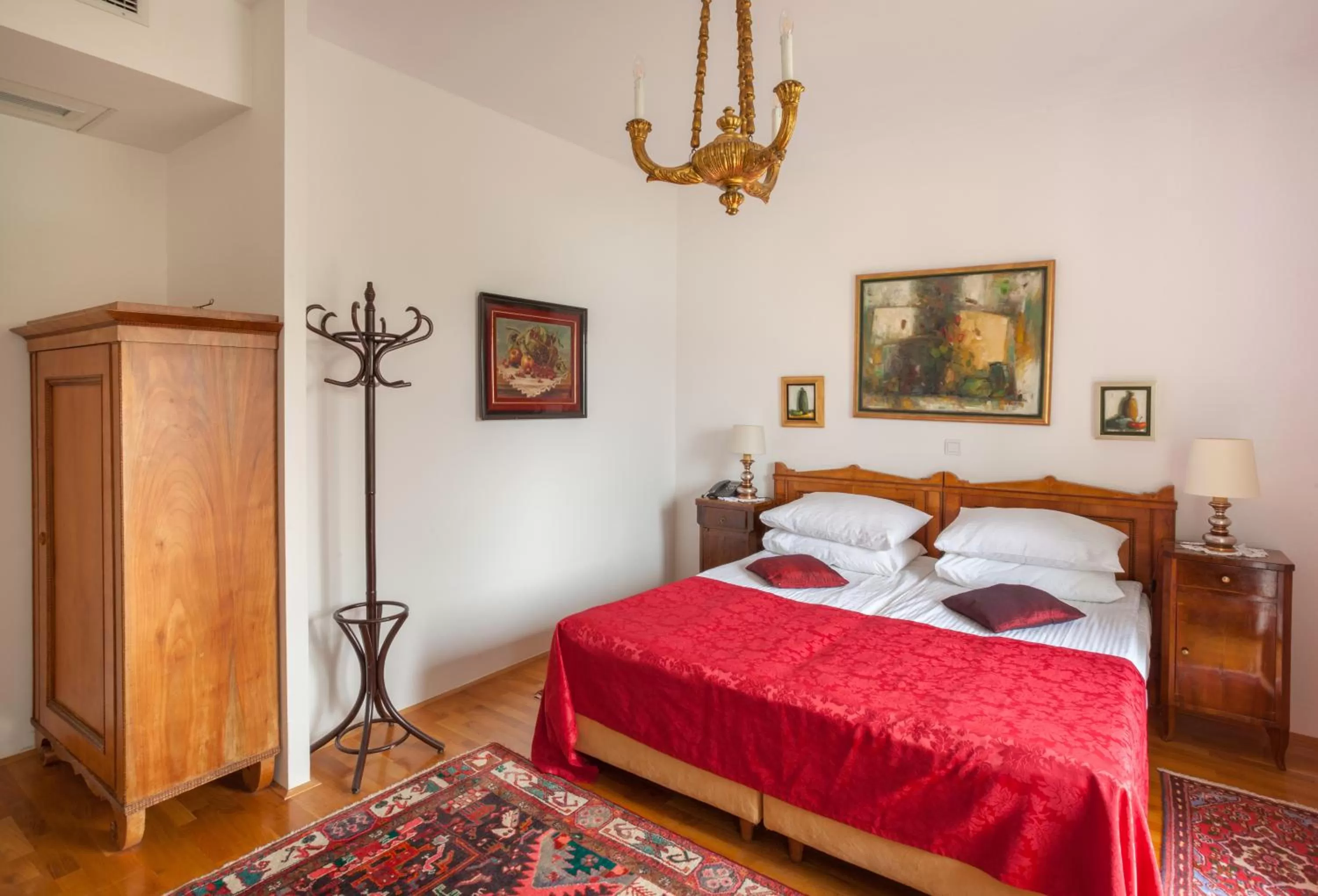 Bed in Hotel Triglav