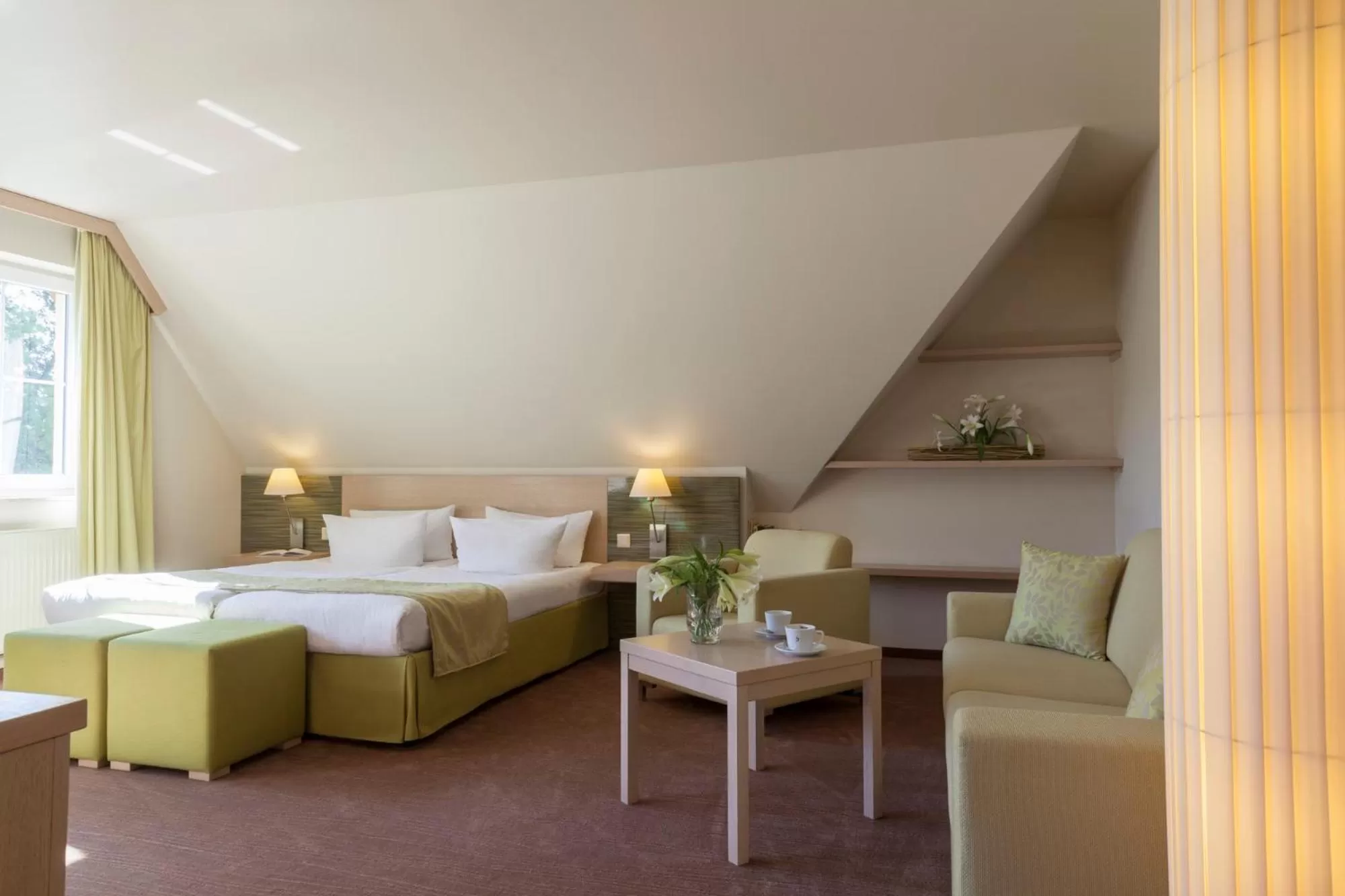 Photo of the whole room, Bed in Logis Hôtel Kur- und Wellnesshaus Spree Balance