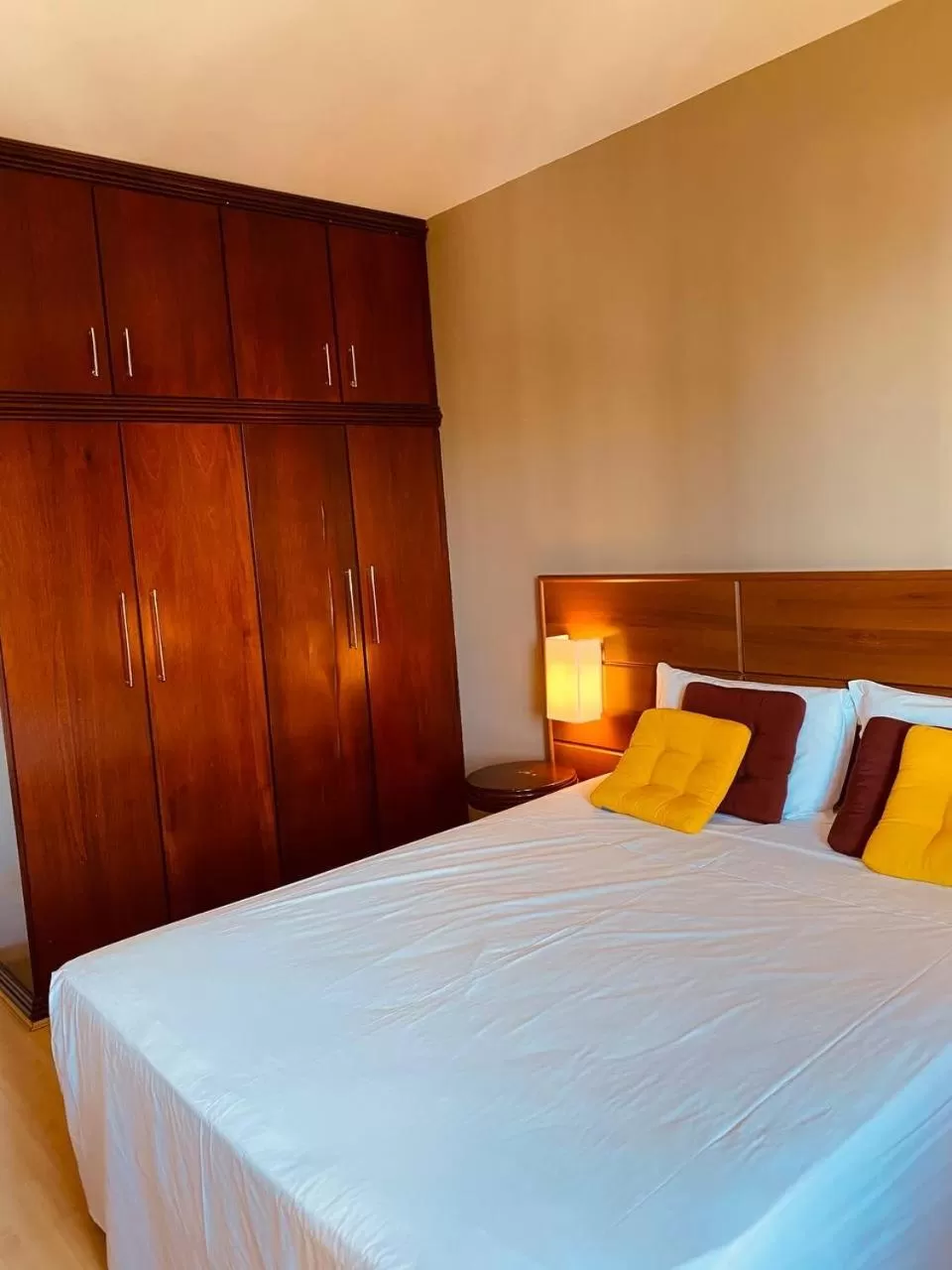 Photo of the whole room, Bed in Apart-hotel, piscina, TV a cabo, academia