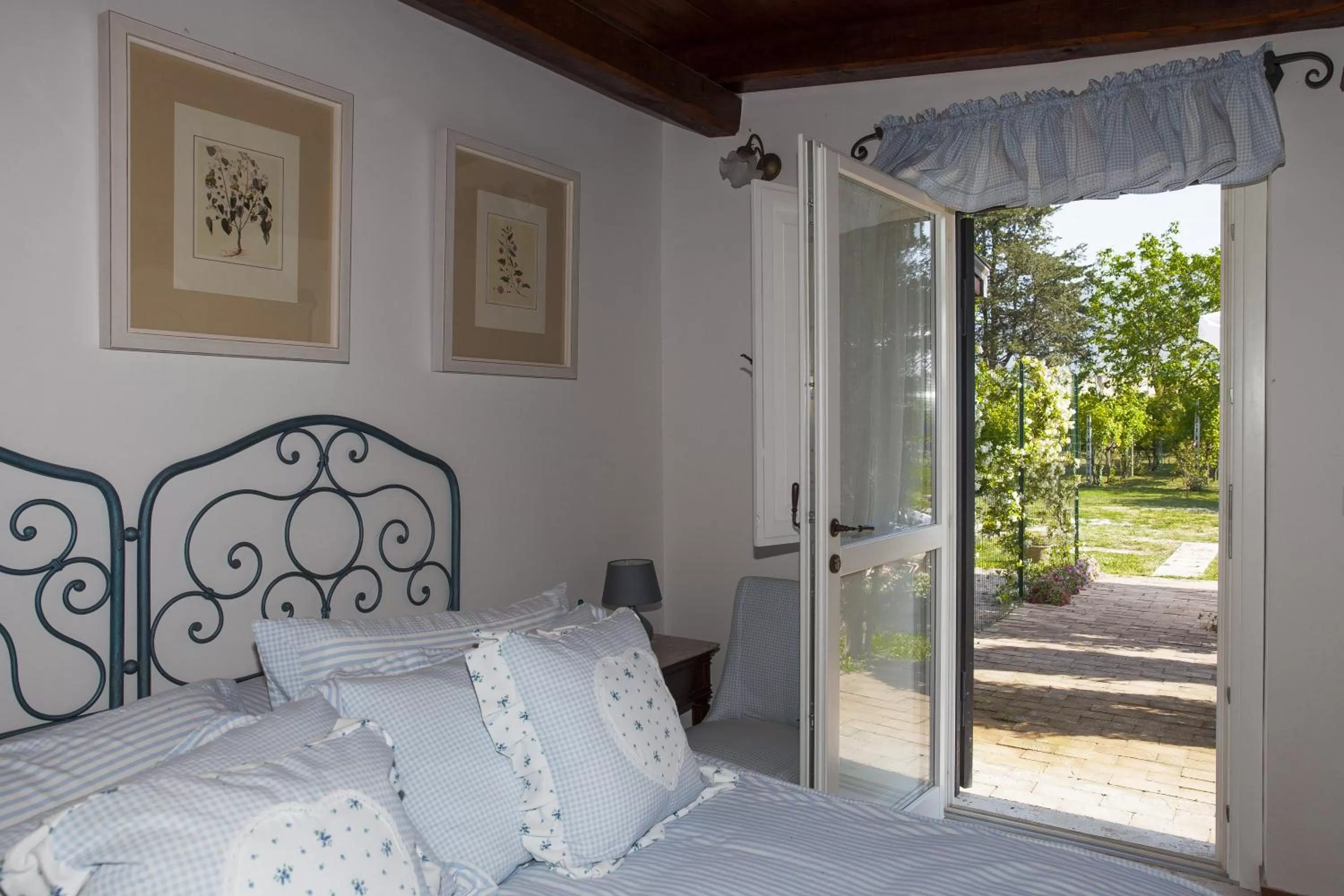 Bedroom, Bed in Antico Casale Spezia Pelagalli