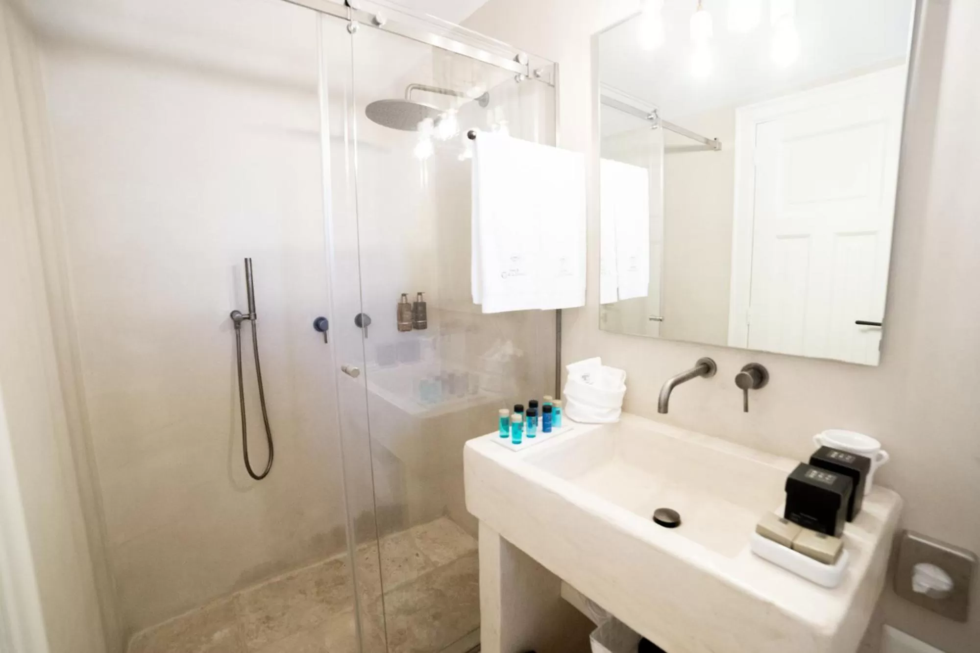 Shower in Dimora Graziana 1909