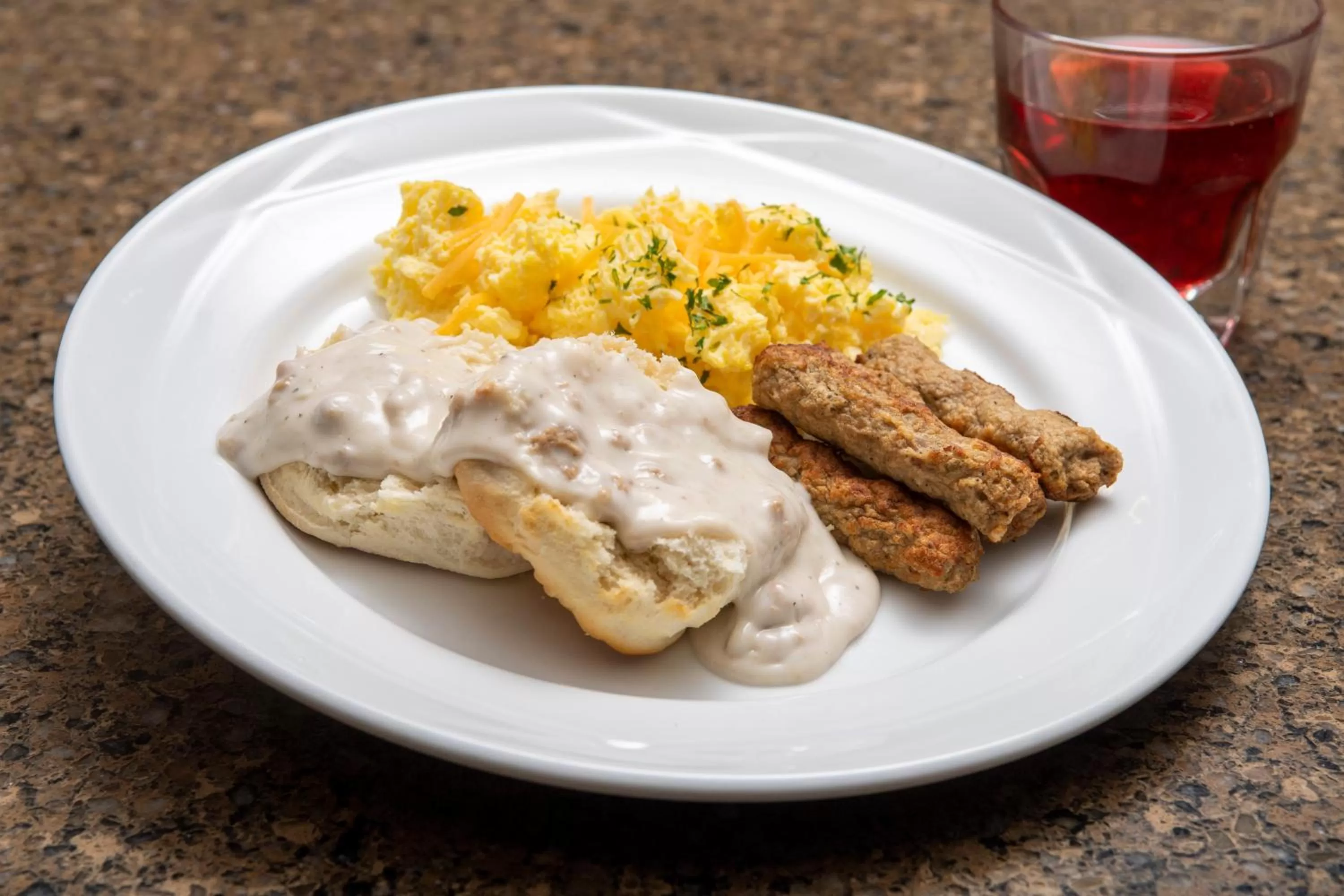 Restaurant/places to eat in Staybridge Suites Columbia by IHG