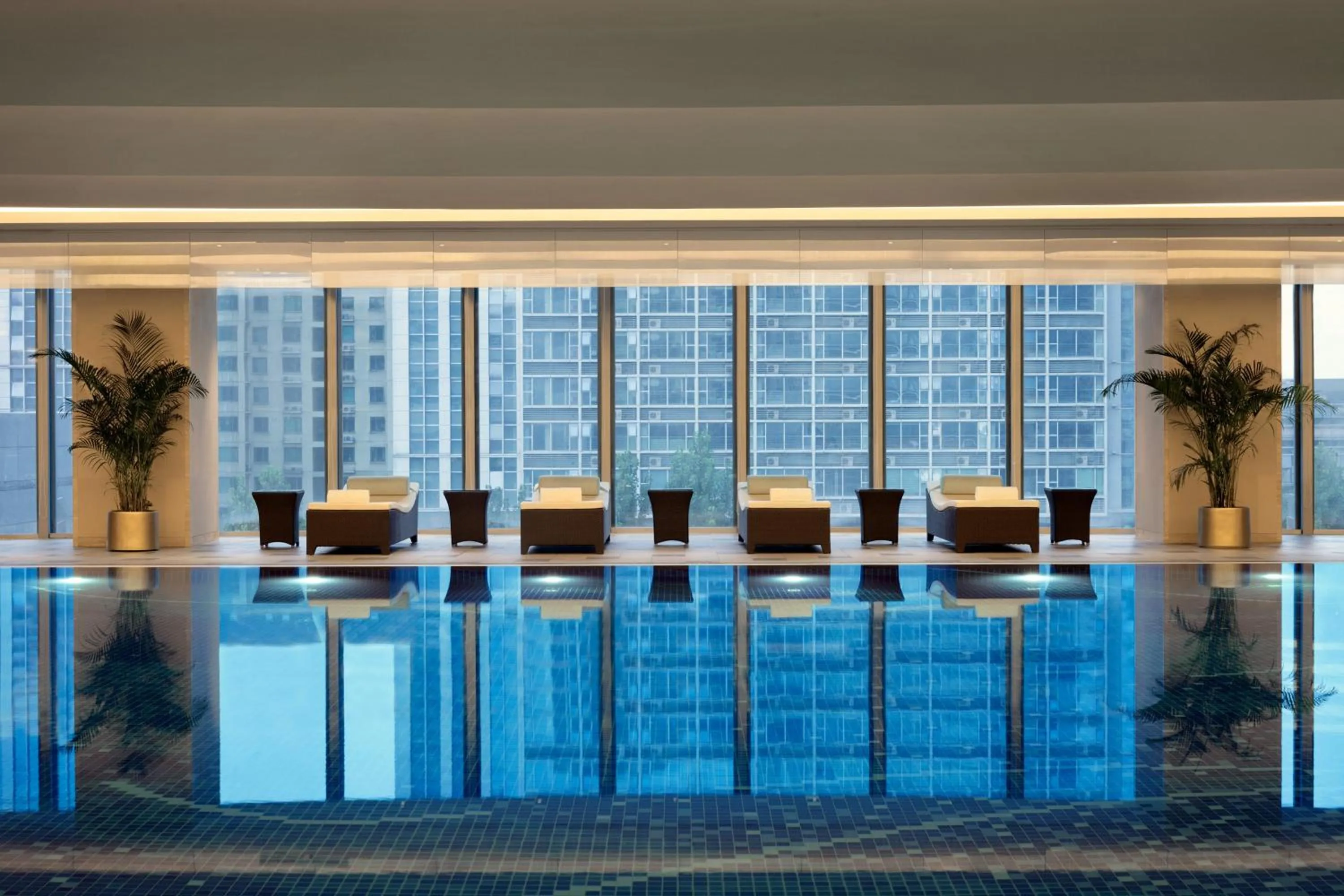 Swimming pool in Shangri-La Hefei