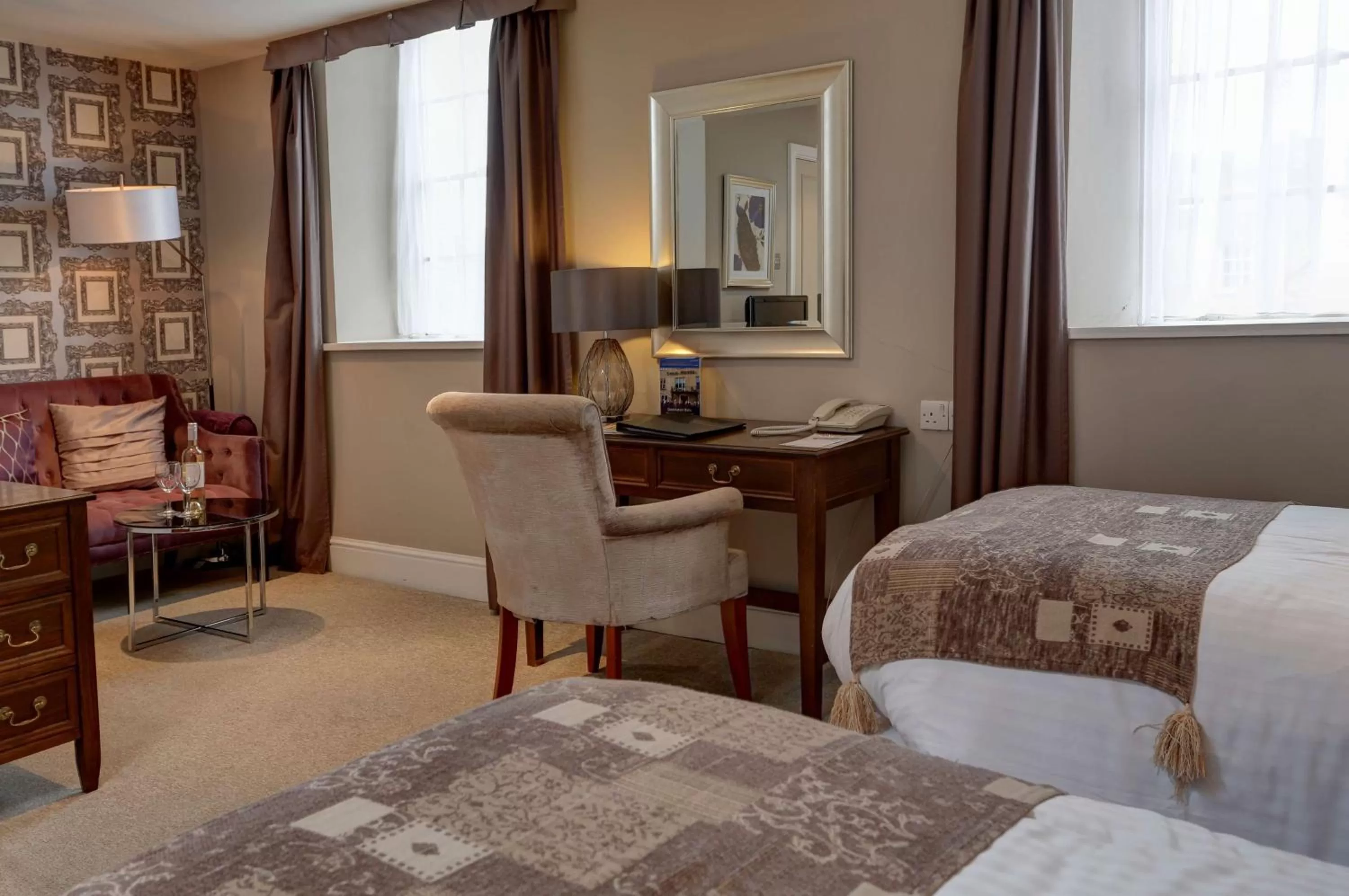 Photo of the whole room, Bed in The Swan Hotel, Wells, Somerset - The Coaching Inn Group