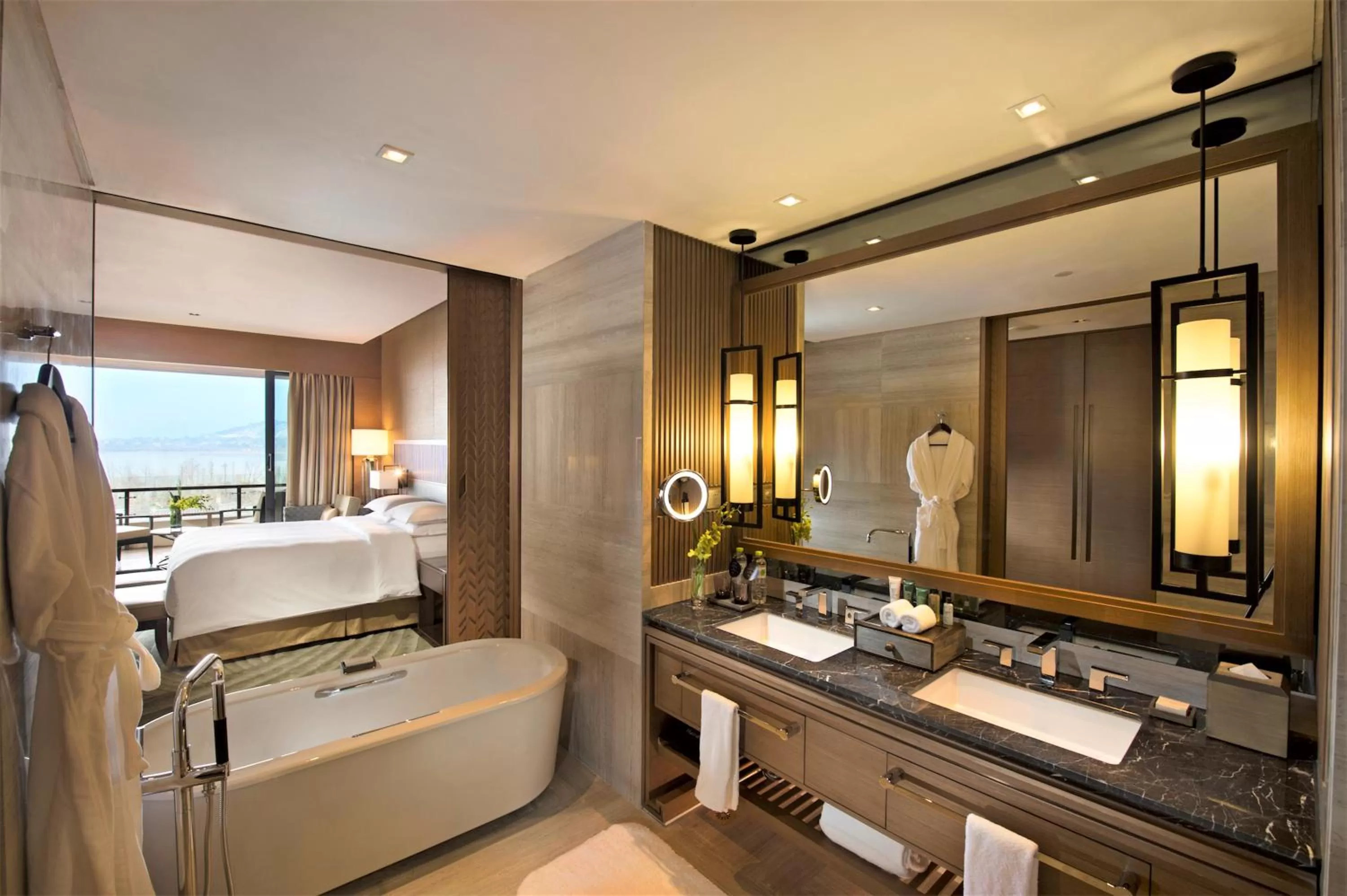 Bath in Hilton Wuhan Optics Valley