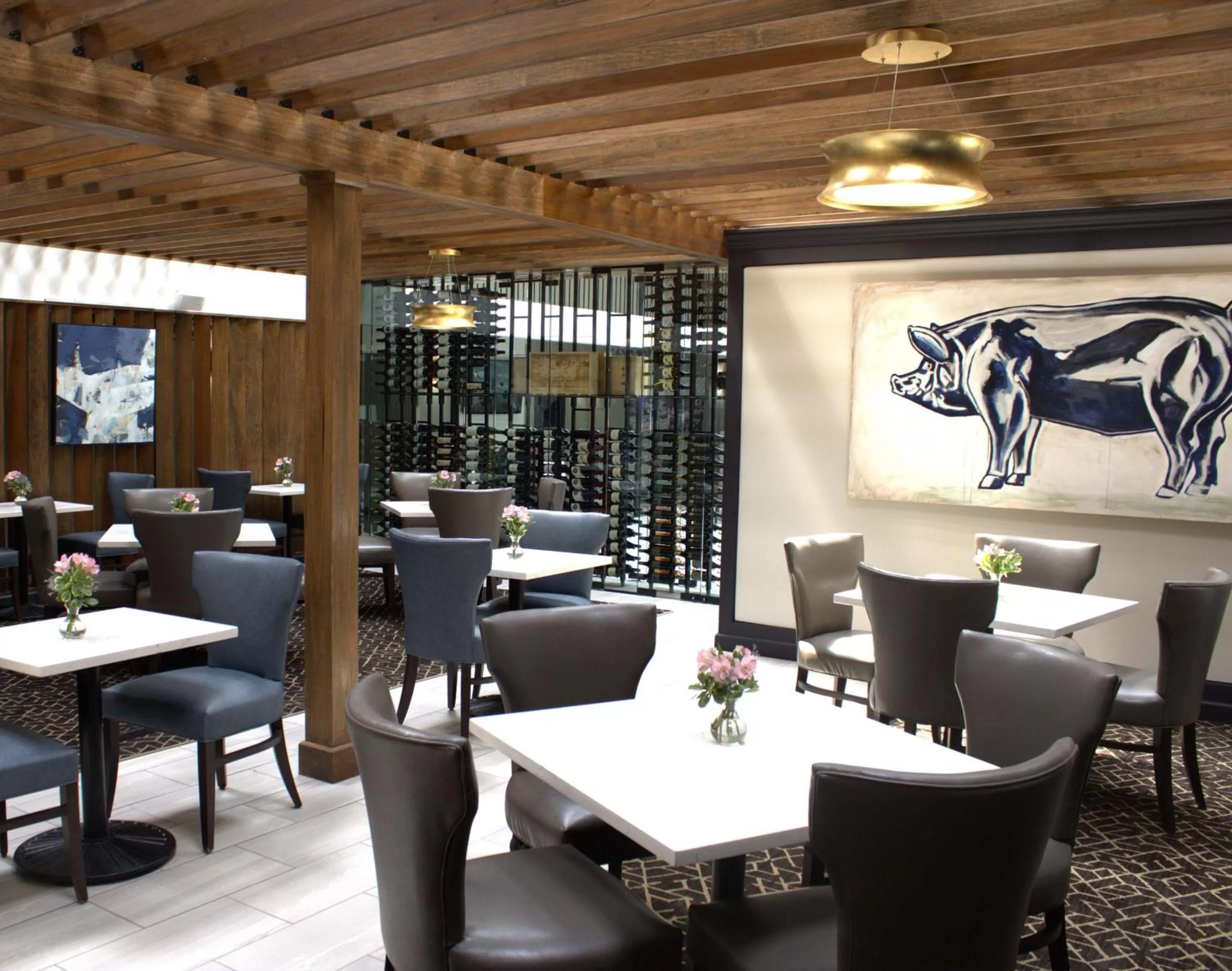 Restaurant/places to eat in The Burgundy Hotel, Tapestry Collection by Hilton