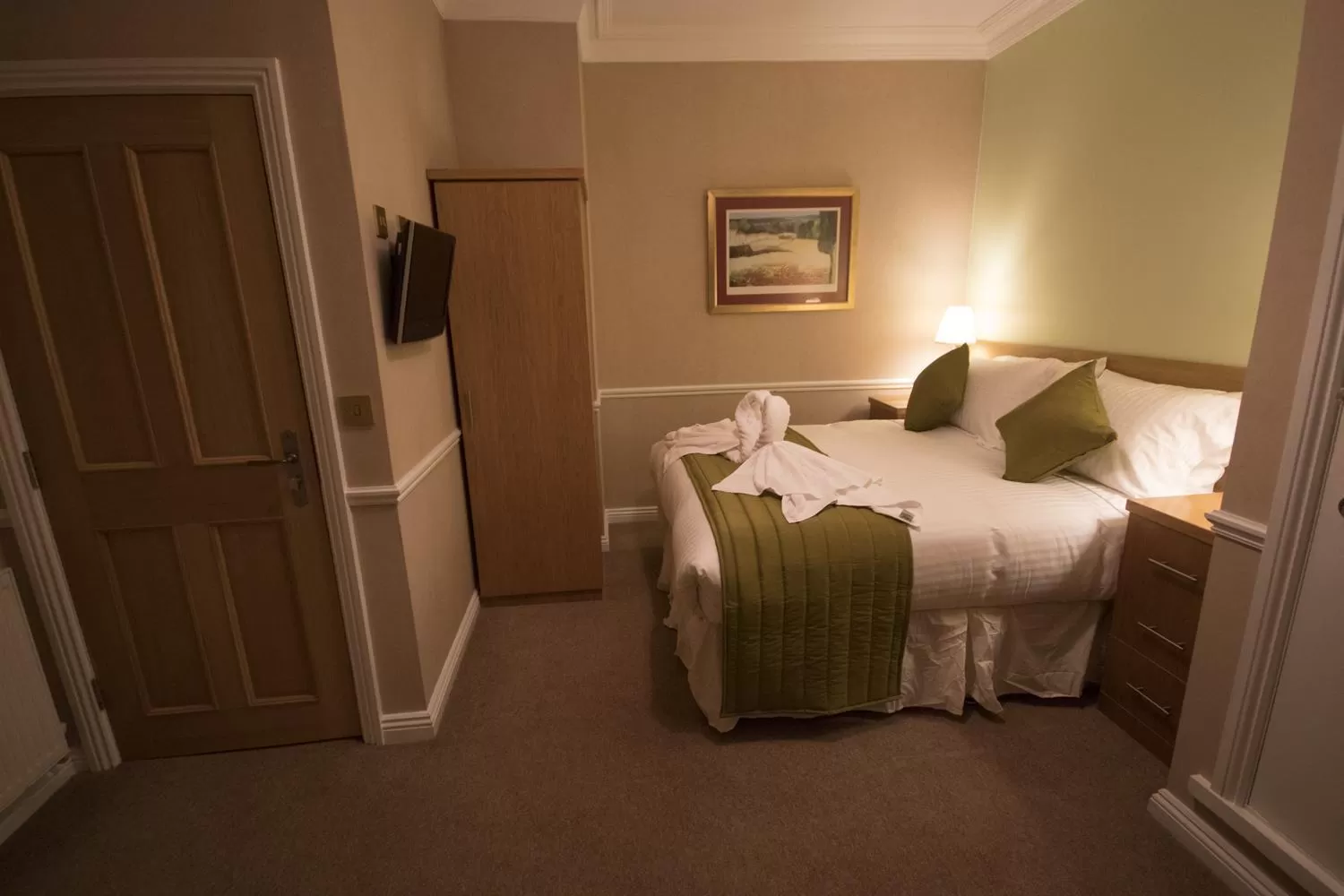 Bed in The Bulls Head