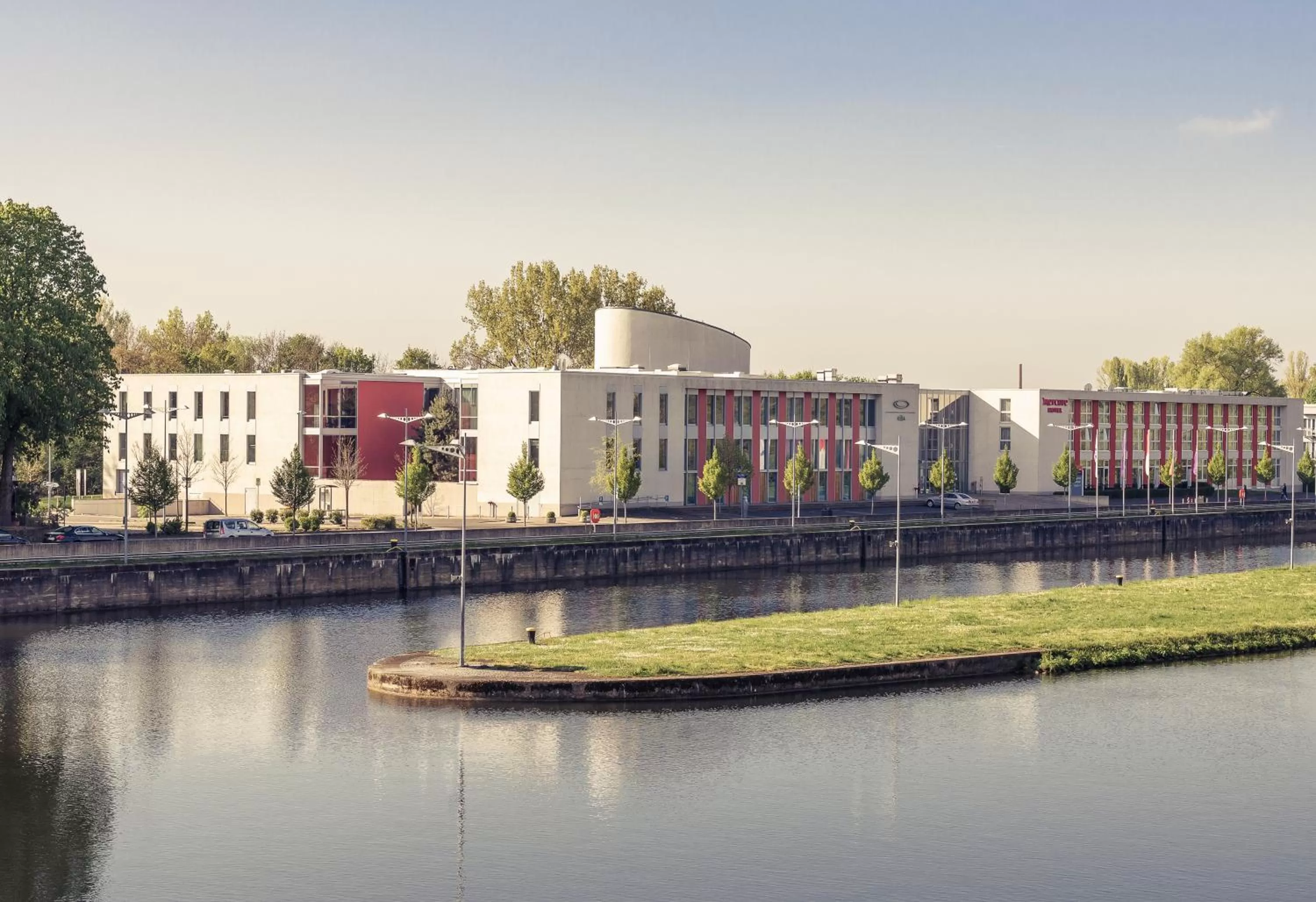 Property building in Mercure Hotel Schweinfurt Maininsel