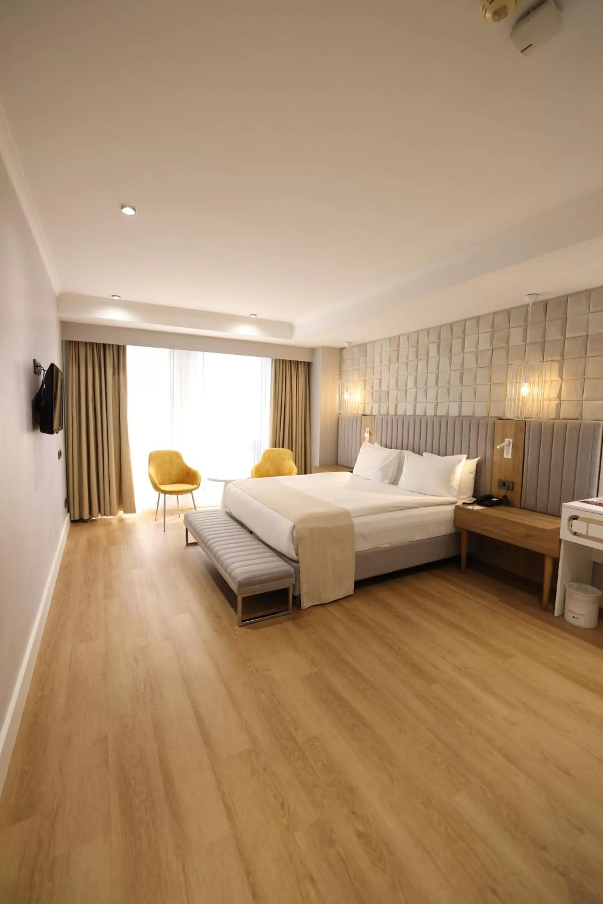 Bed in Nova Plaza Prime Hotel